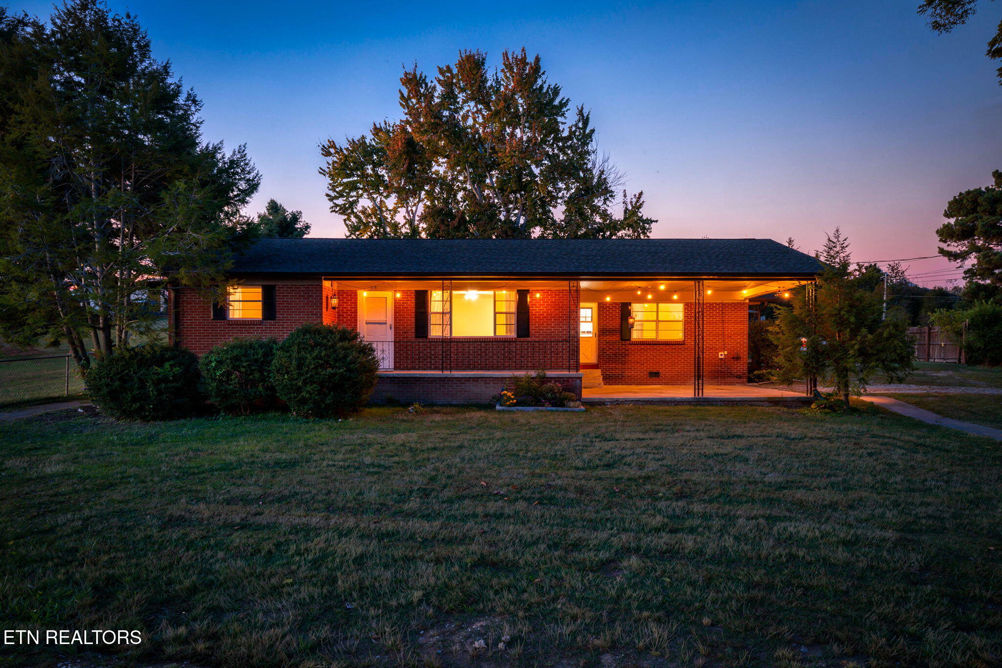 114 Broyles Rd — photo