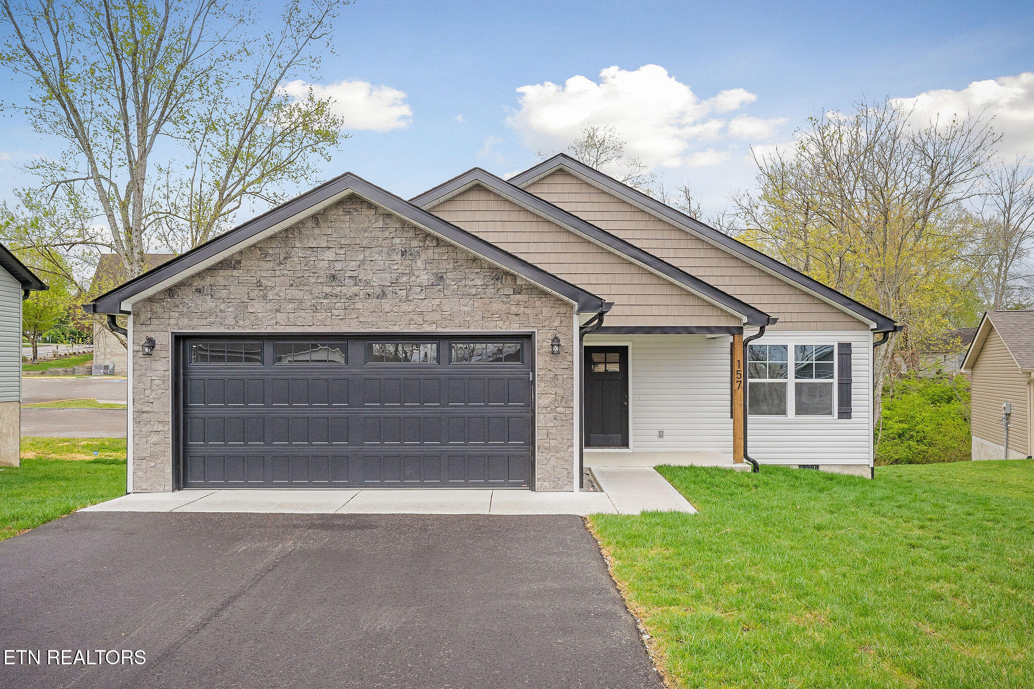 157 Sky View Meadow Drive — photo