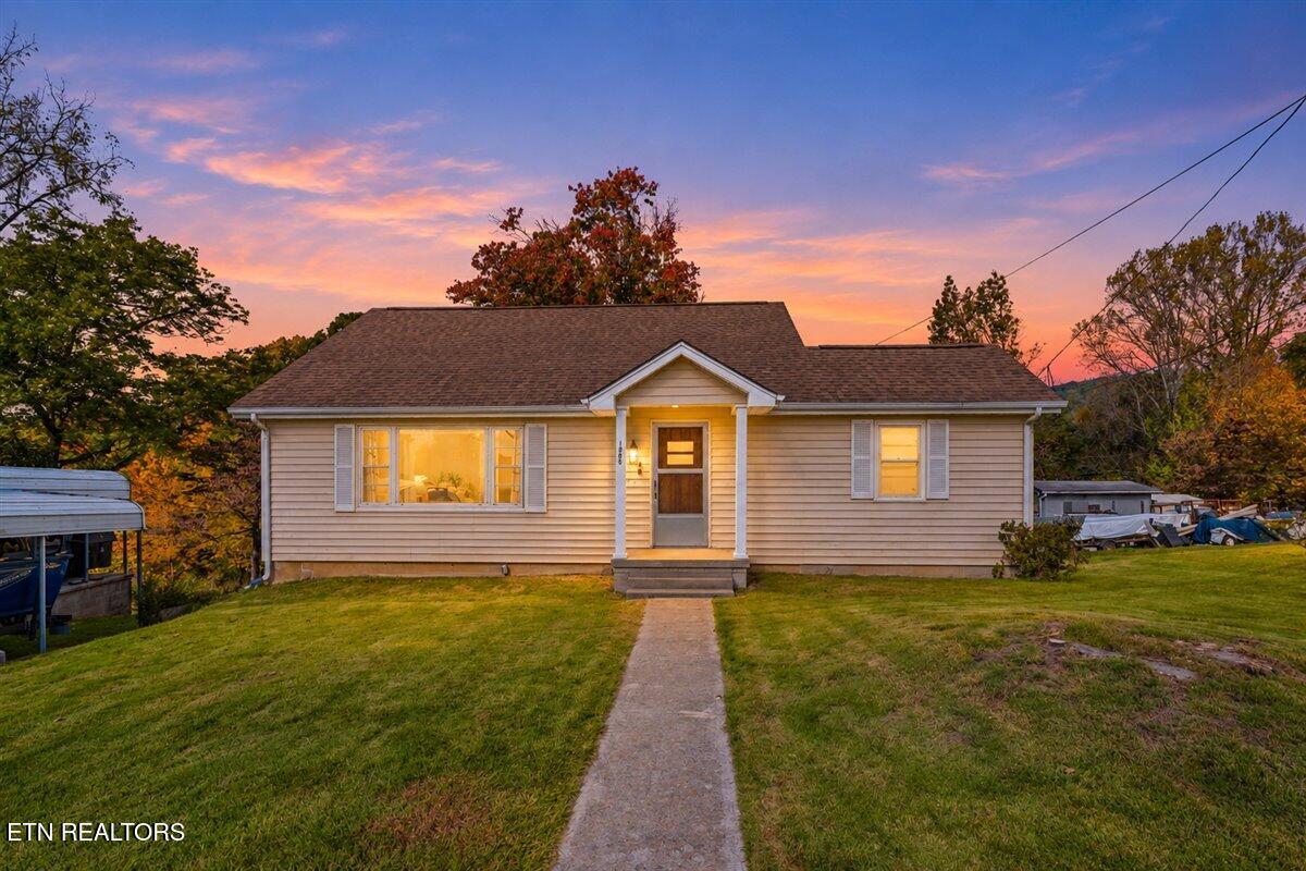 1008 Rose Hill Drive — photo