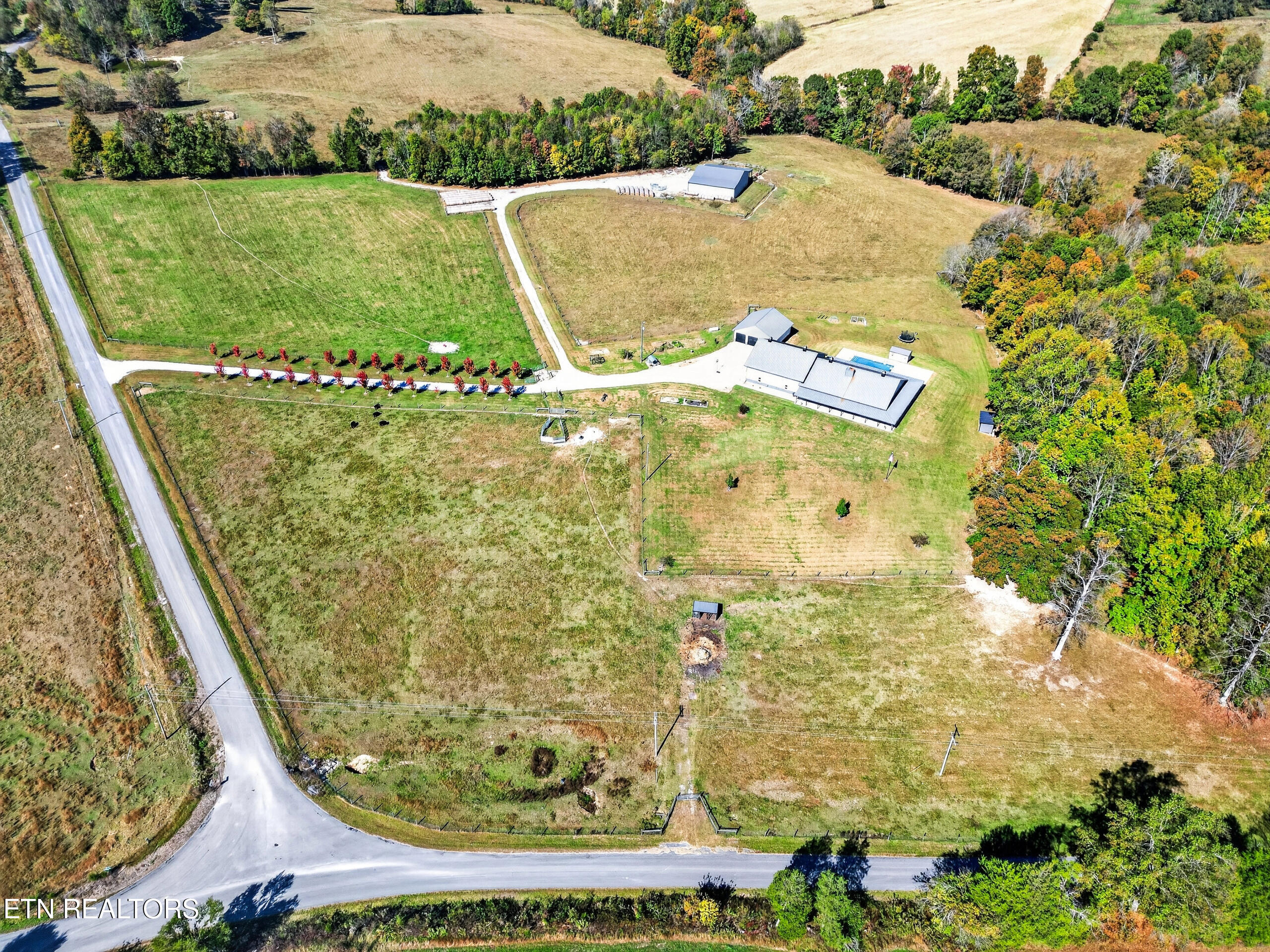 1120 Old Union Rd — photo