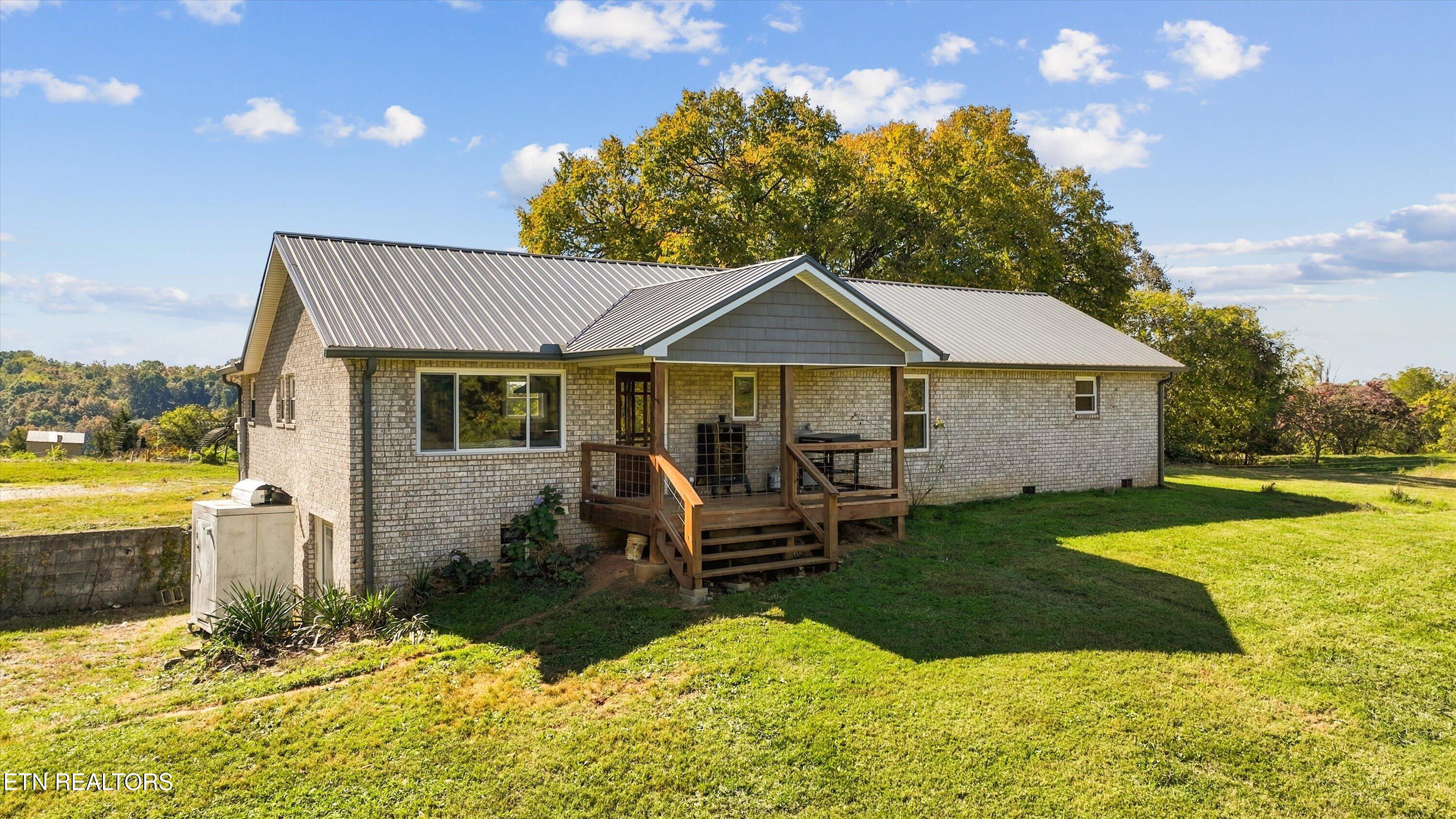7787 Wells Rd, Talbott, TN 37877 — photo 2