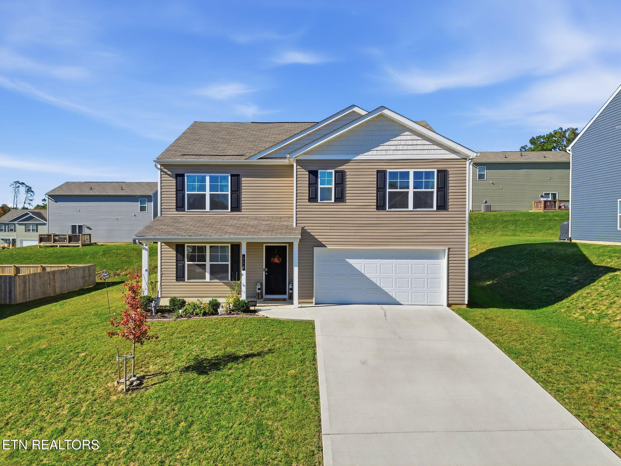 112 Riley Court — photo