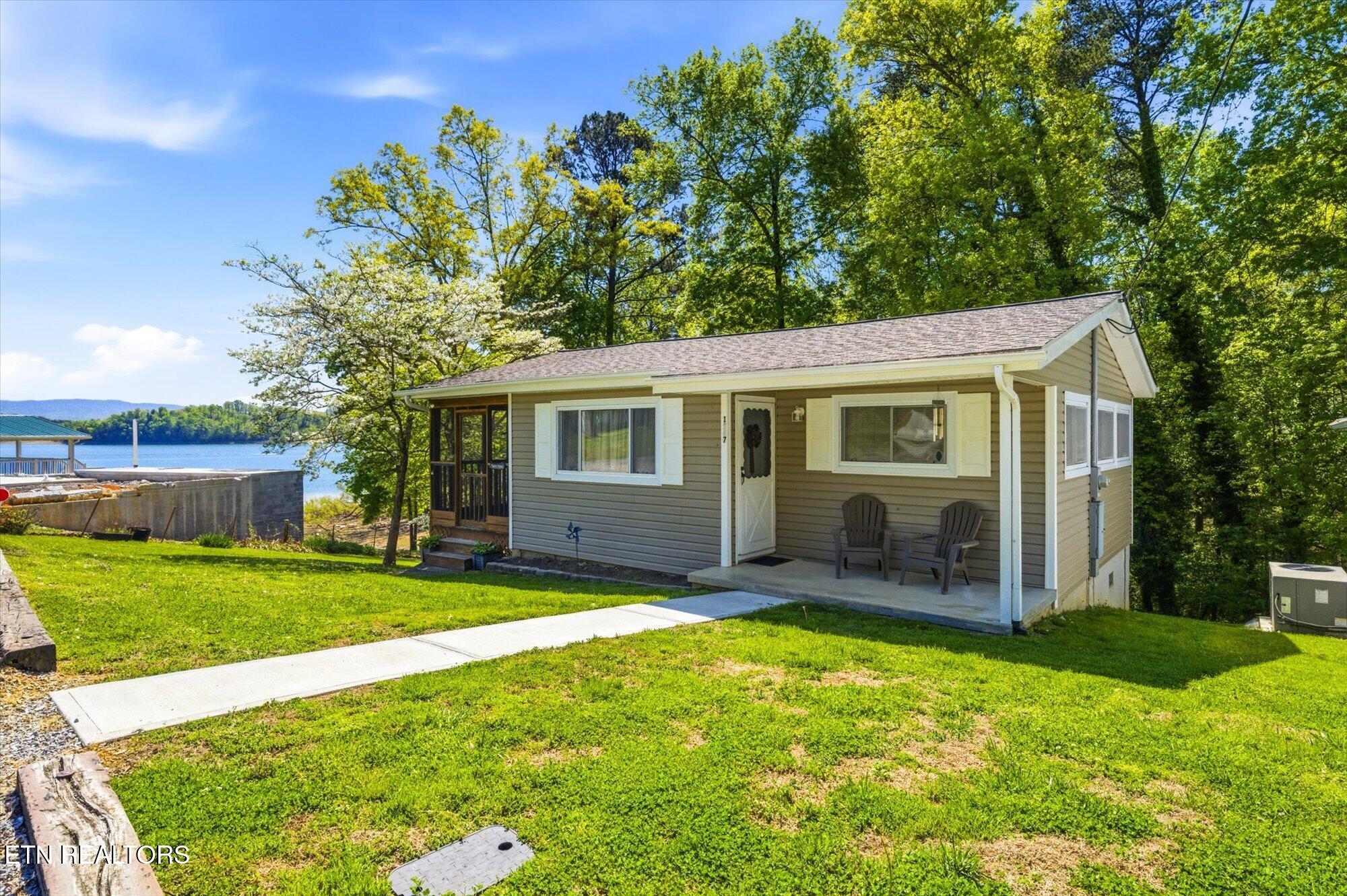 1547 Millstone Beach Rd — photo