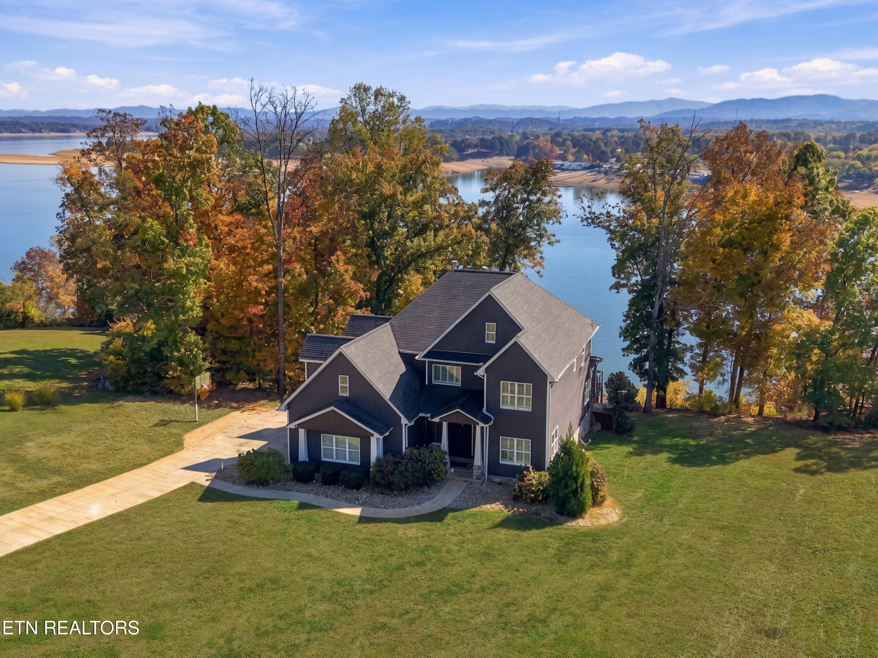 606 Waterwood Court — photo