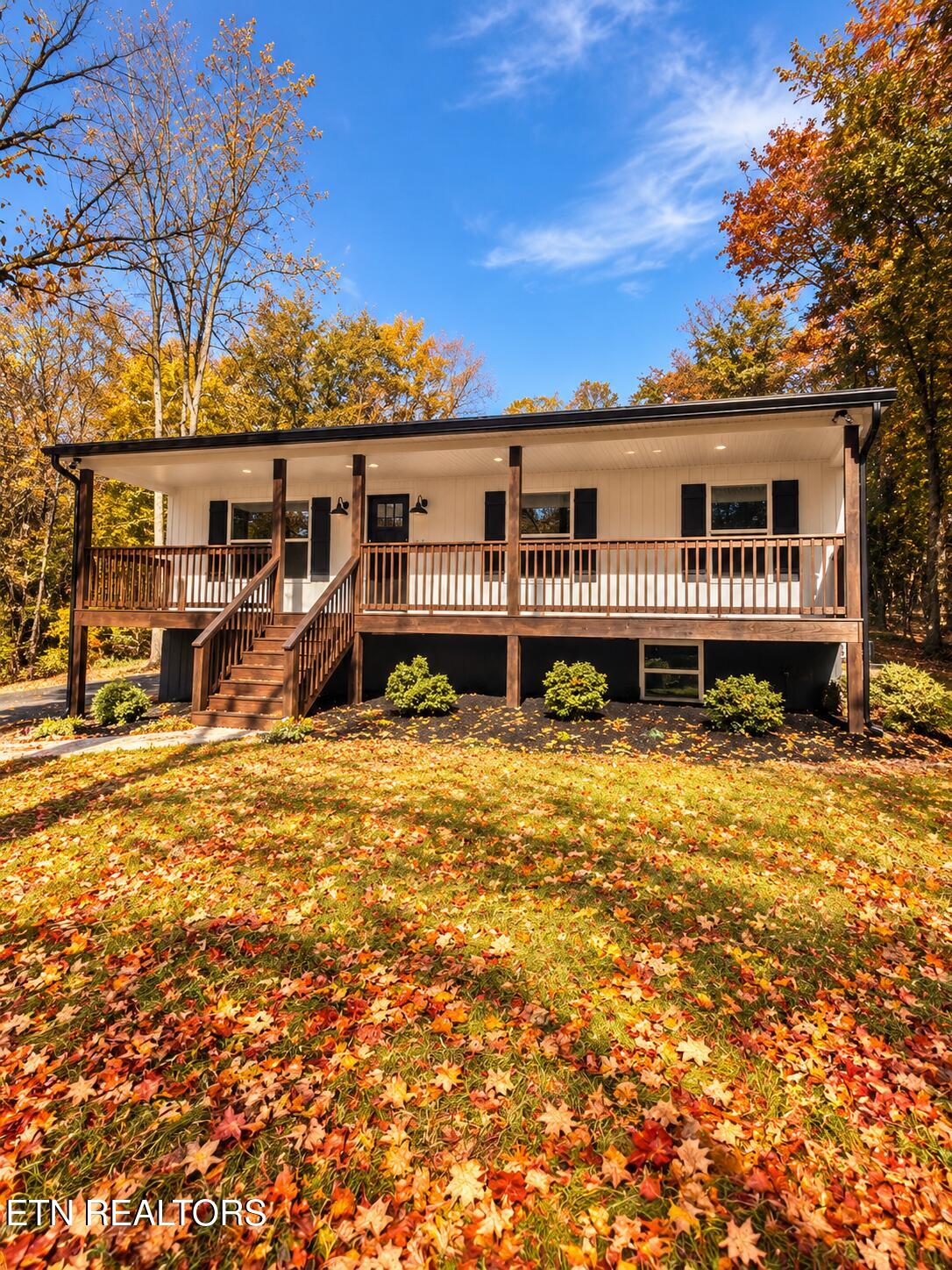 1318 E Wolf Valley Rd — photo