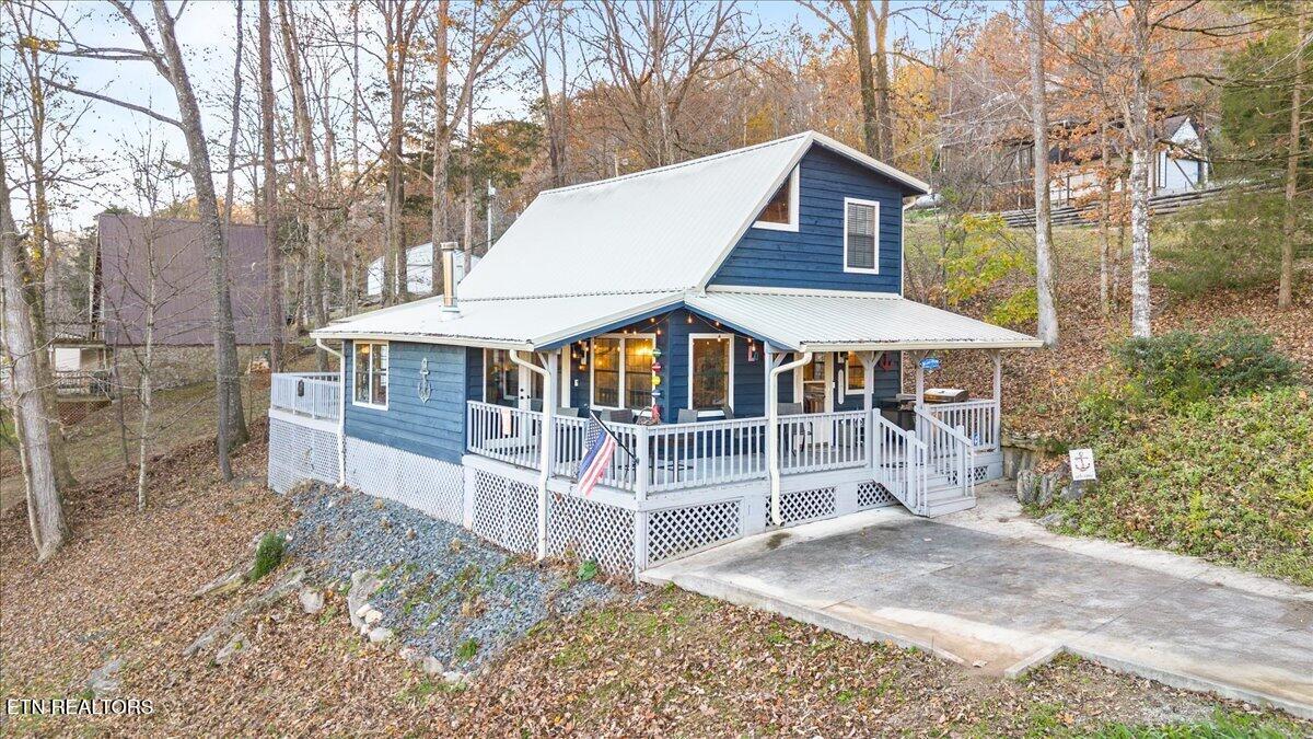 131 Phoenix Lane — photo