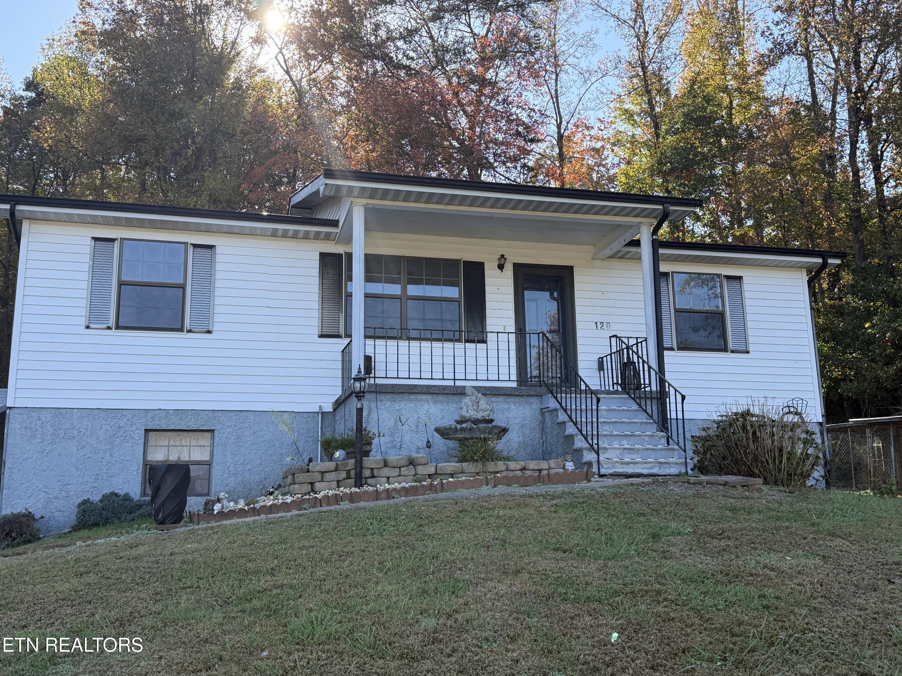 120 Bryant Lane — photo