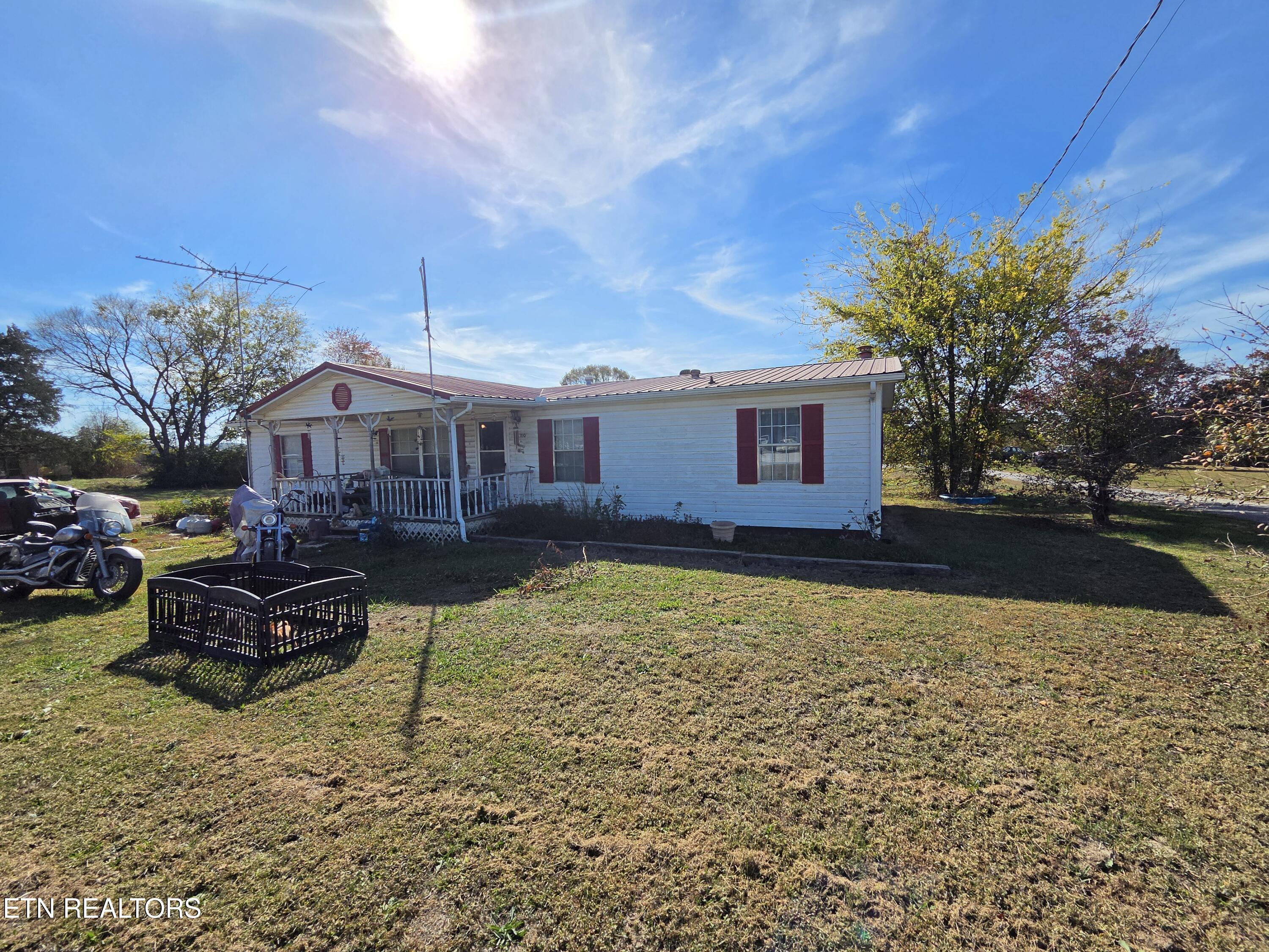 1110 Southgate Rd — photo