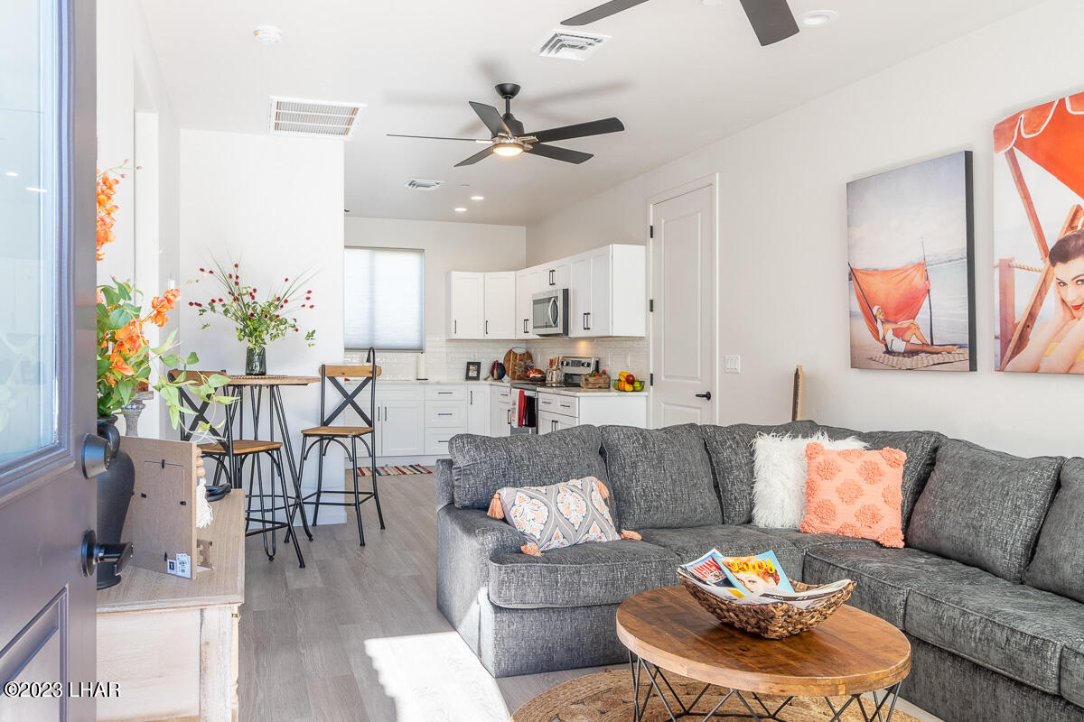 3080 Arapaho Dr 130 — photo