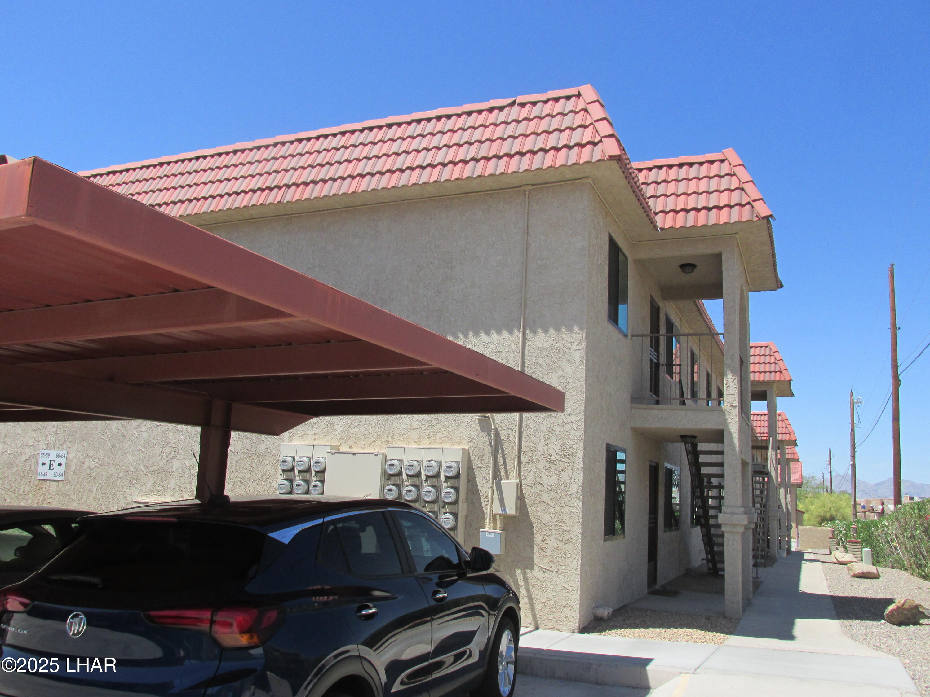2085 Mesquite Ave 64 — photo