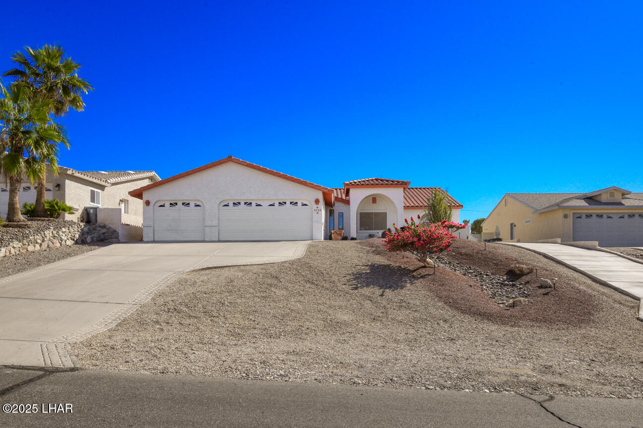 3124 Maracaibo Dr — photo