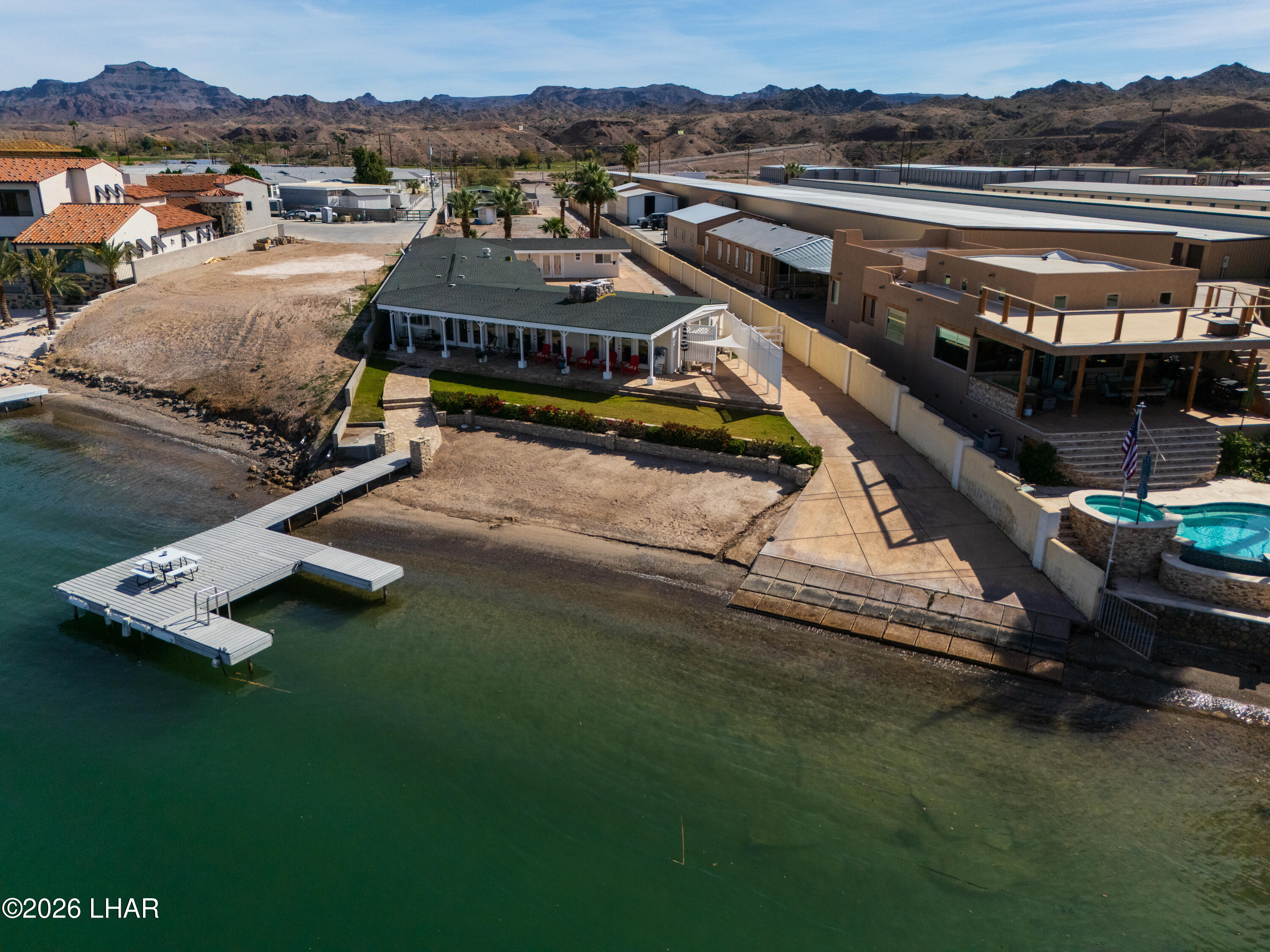 7870 Riverside Dr — photo