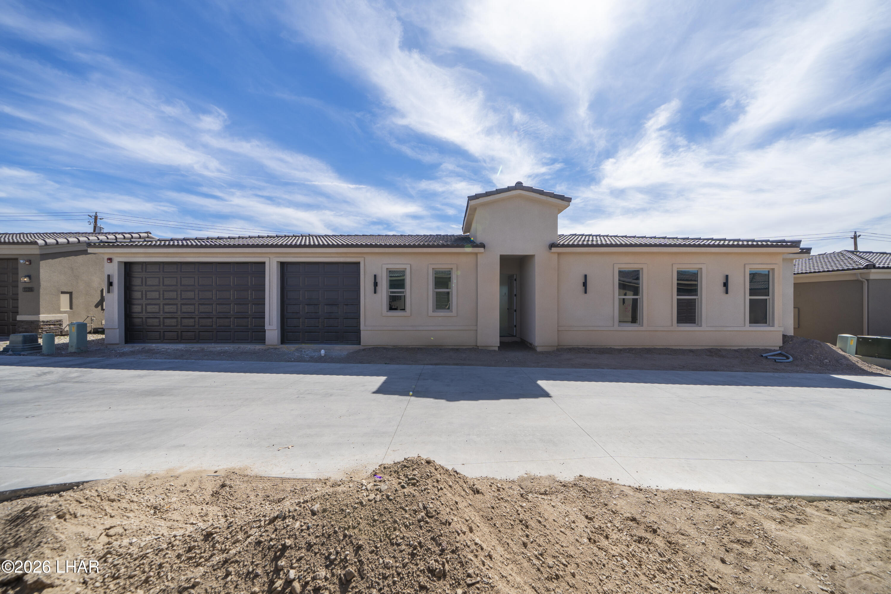3080 Arapaho Dr 127 — photo