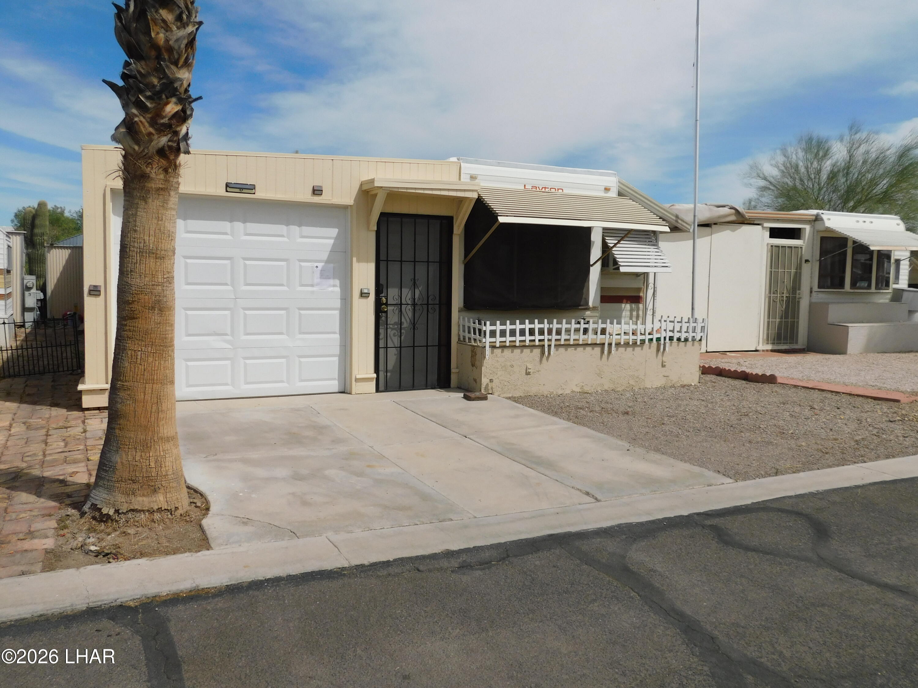Home in Quartzsite, AZ 85346 — photo 3