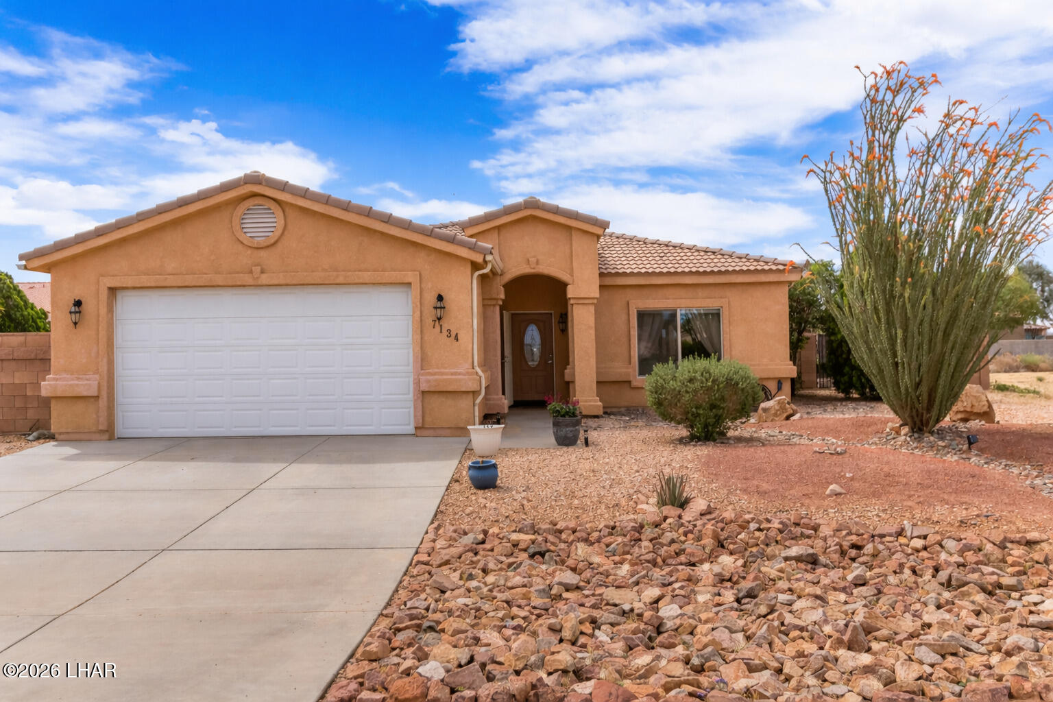 7134 E Stoneaxe Dr — photo