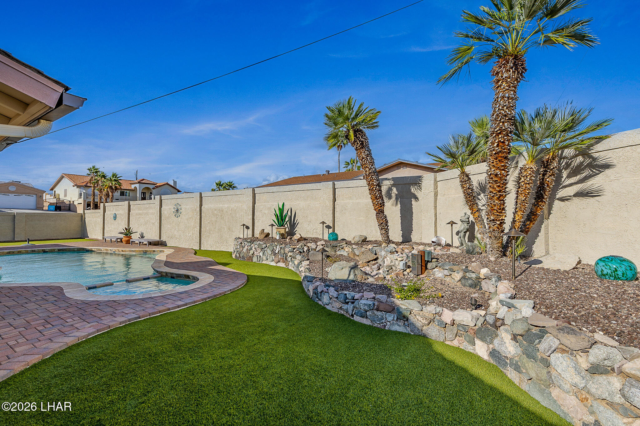 3240 Silver Arrow Dr — photo