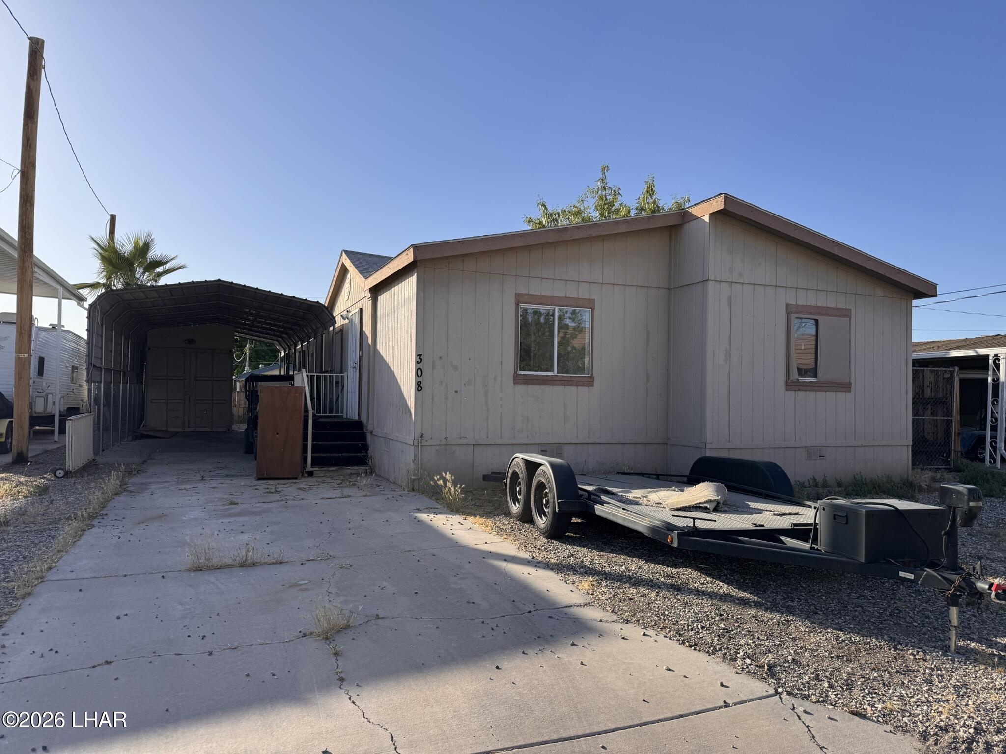 308 N Moonlight Dr — photo