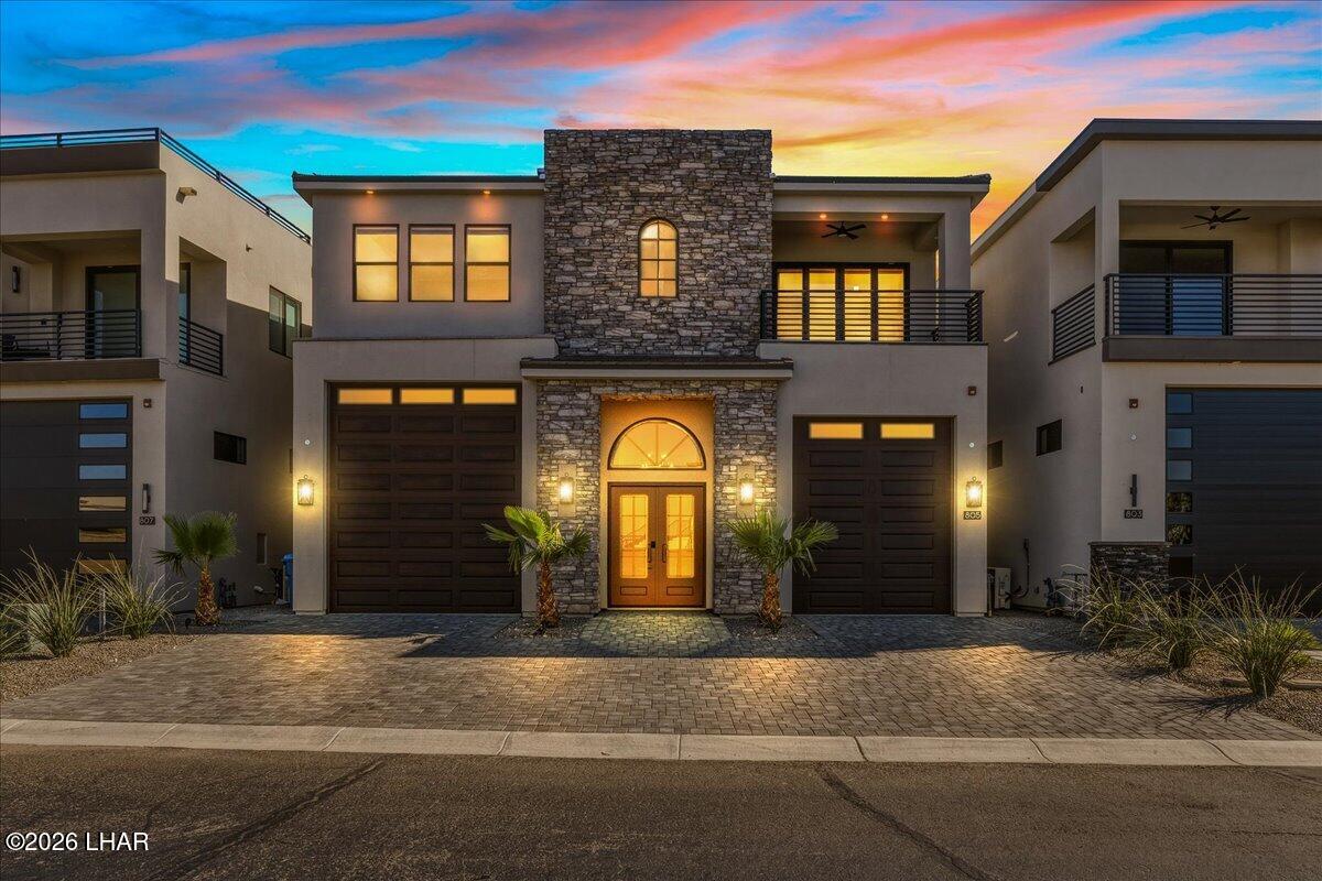 805 Malibu Dr — photo
