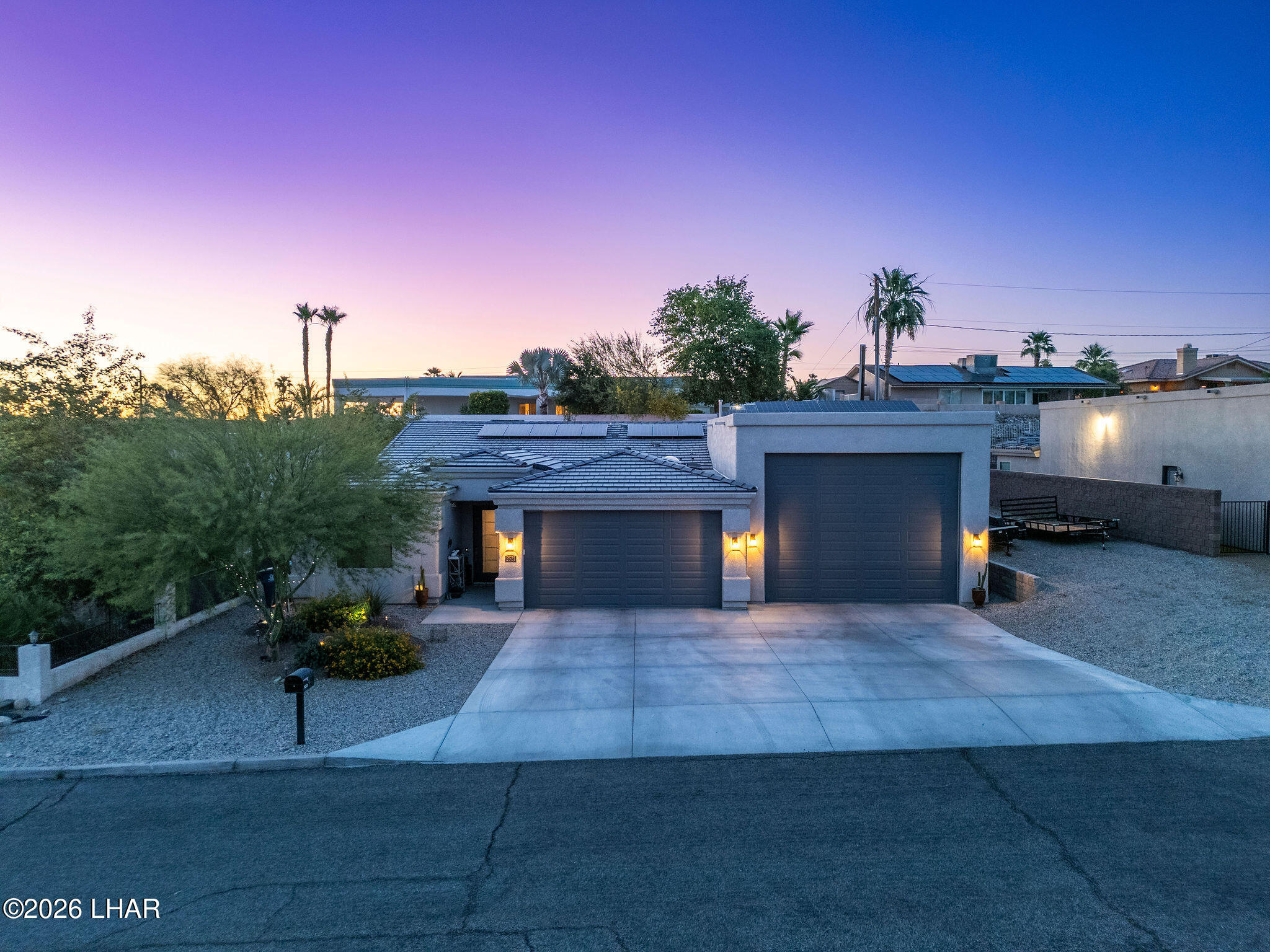 2521 Calypso Dr — photo