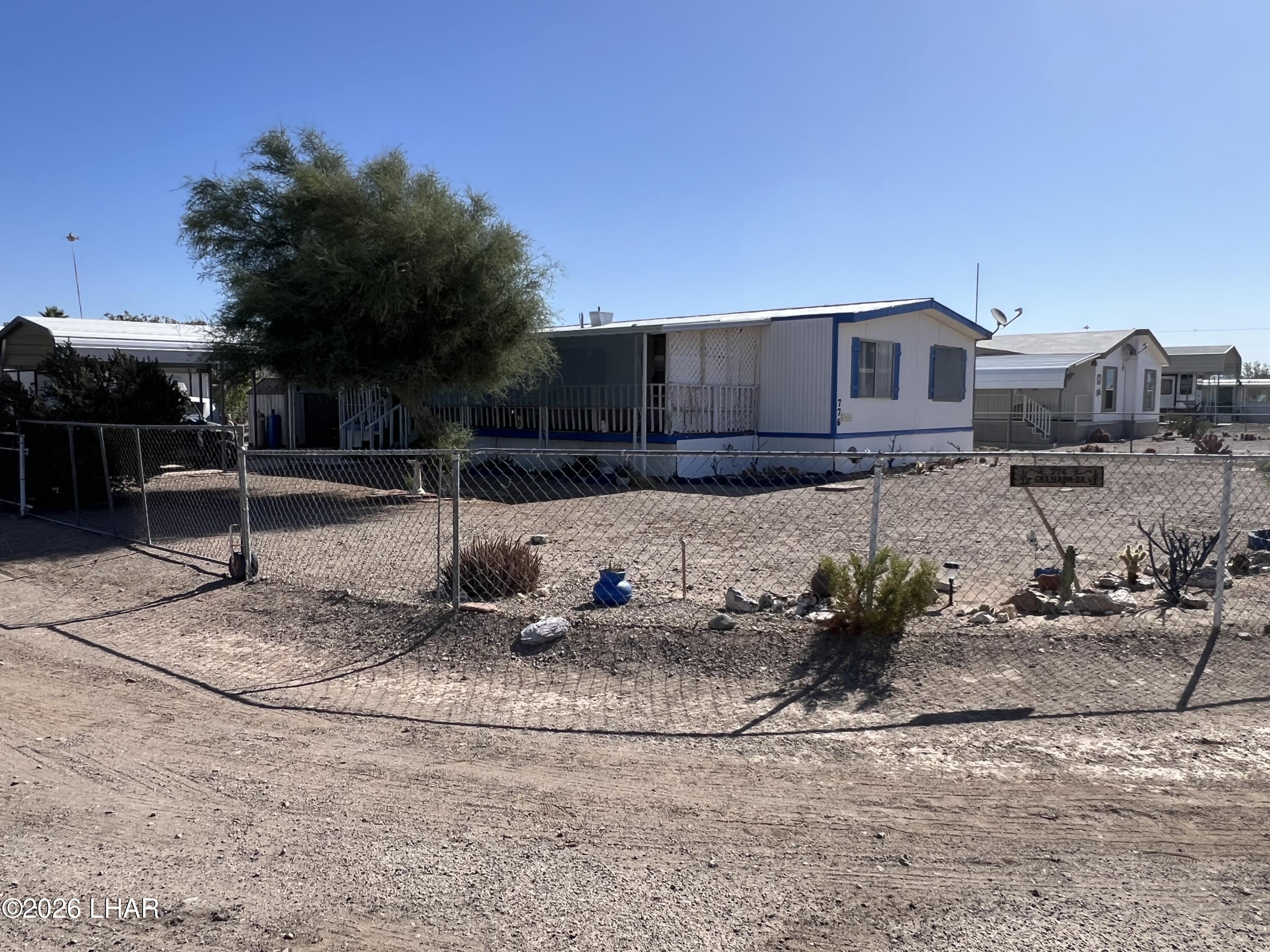 776 W Granada Dr — photo