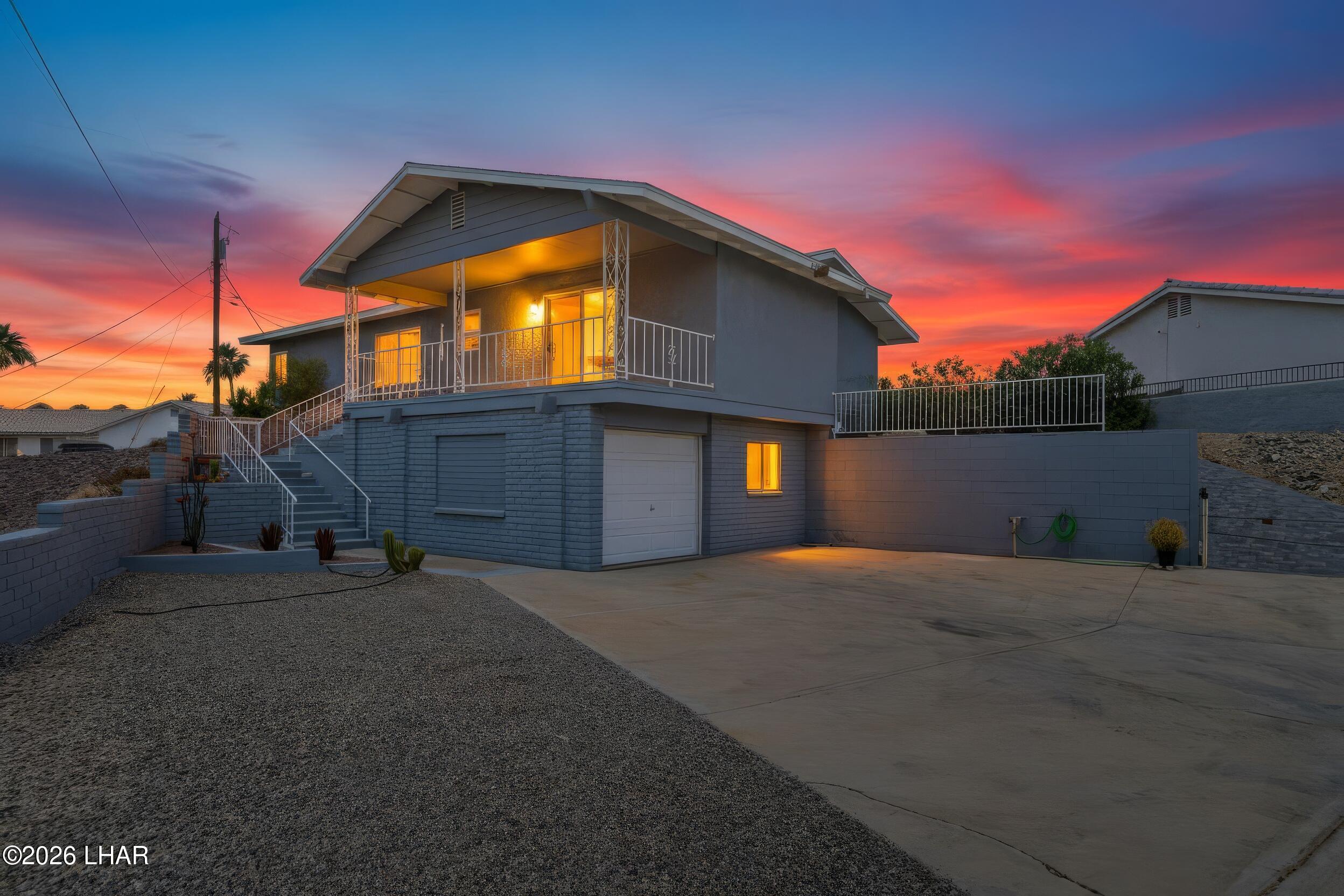 357 Buckskin Dr — photo
