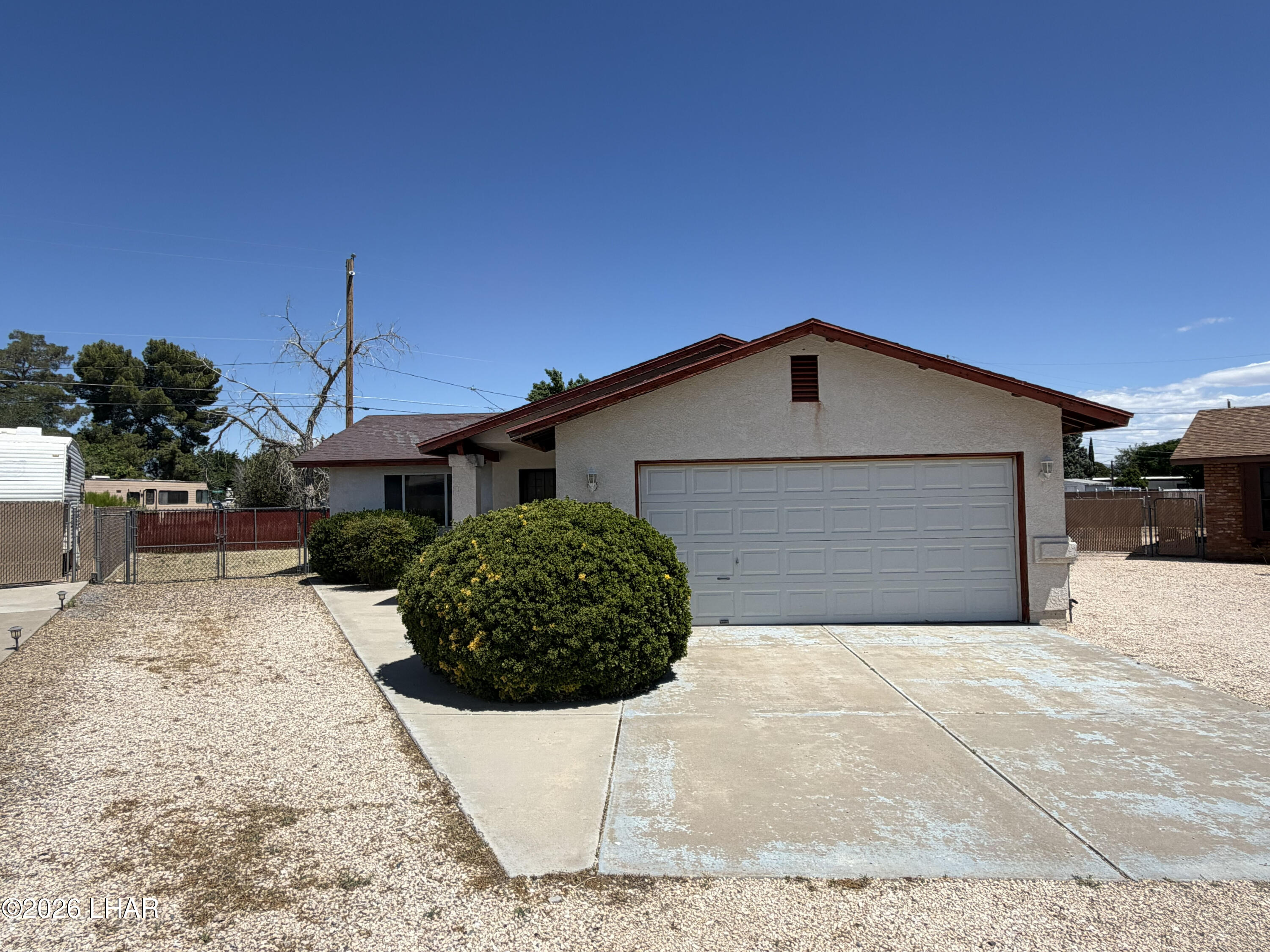 1765 E Hearne Cir — photo