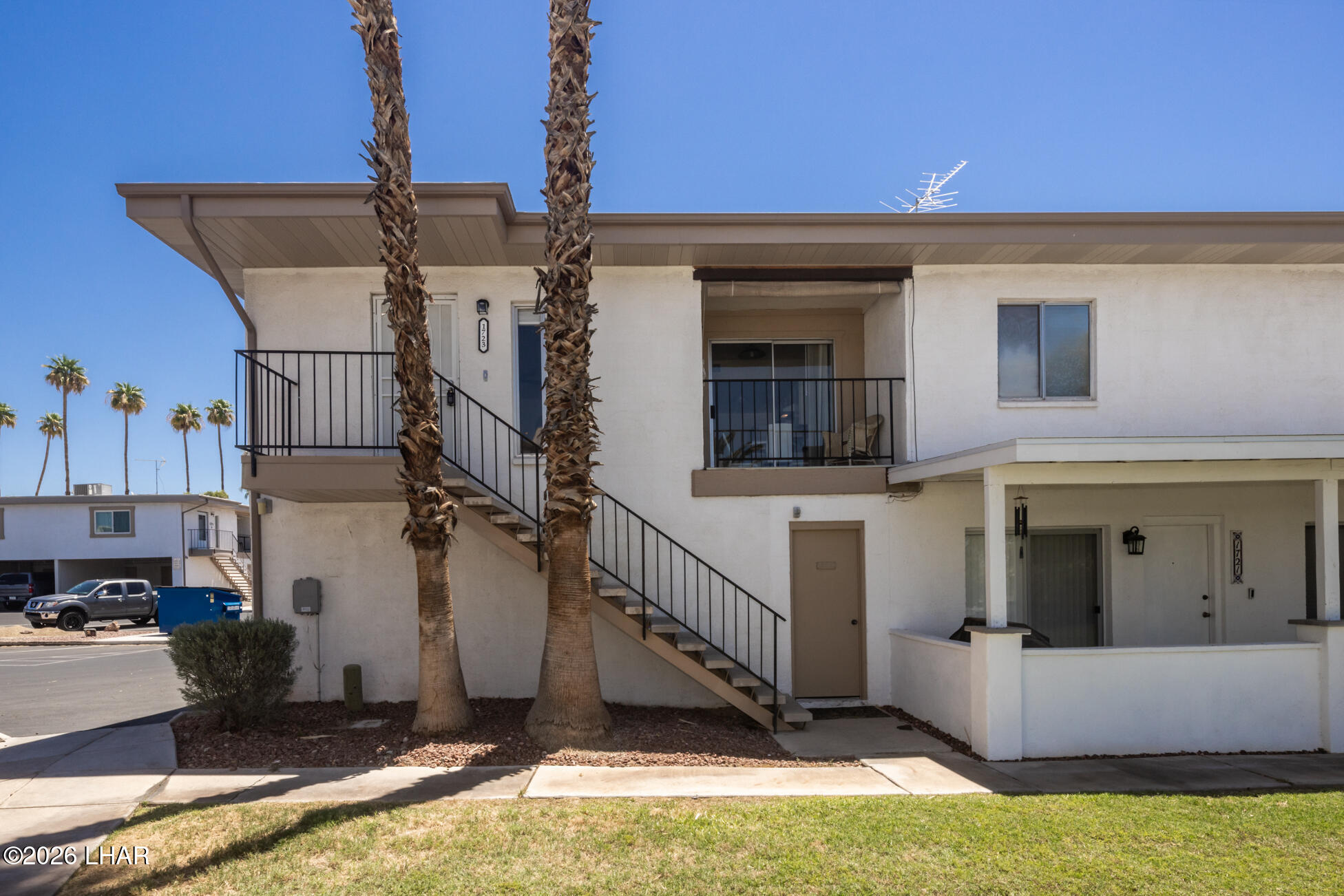 1723 Montana Vista D — photo