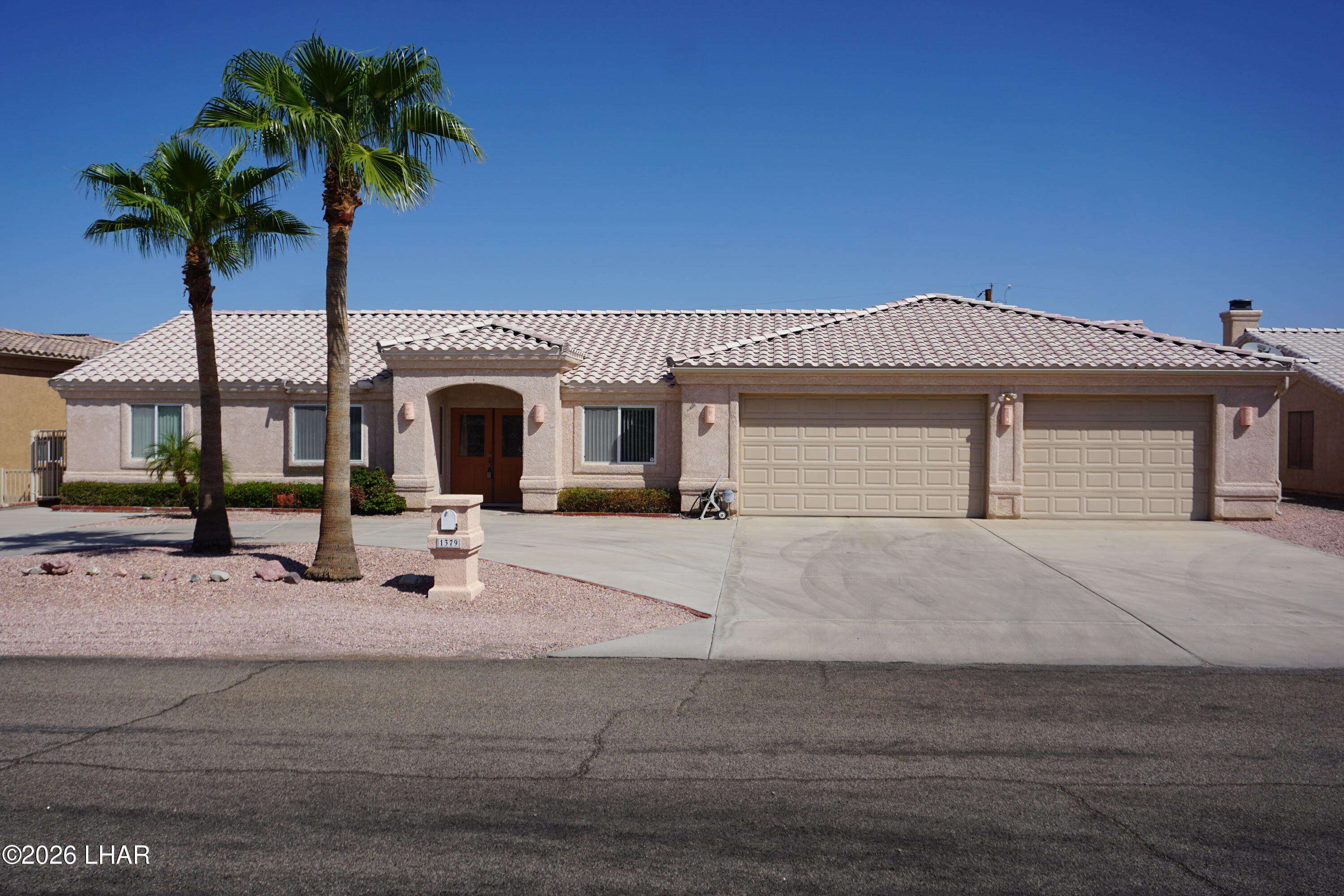 1379 Piper Dr — photo
