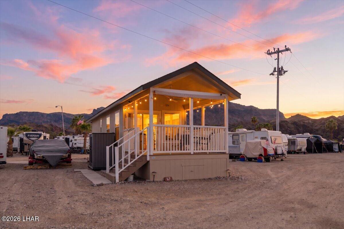 5220 Arizona 95 67 — photo
