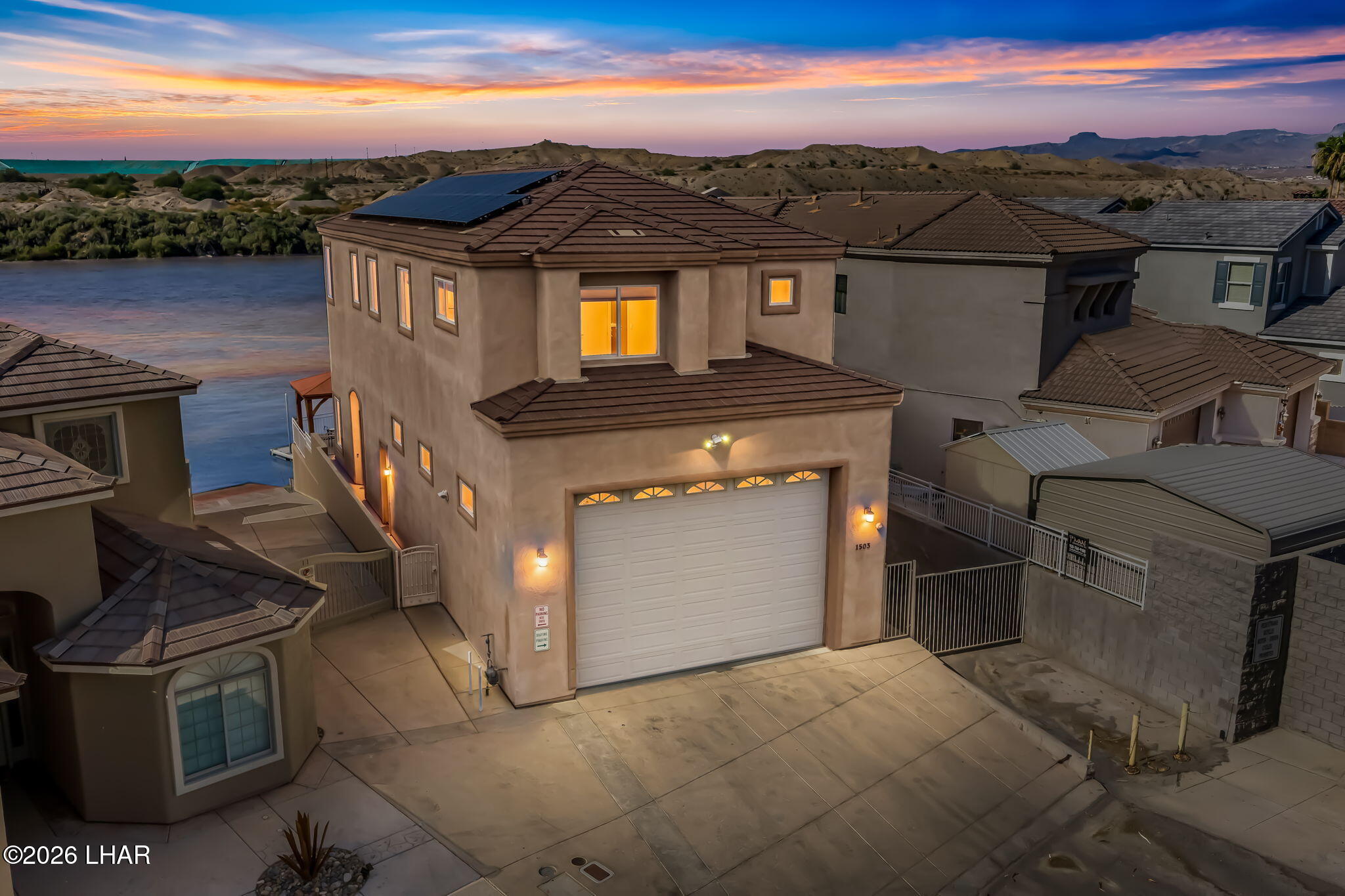 1503 Riverfront Dr — photo