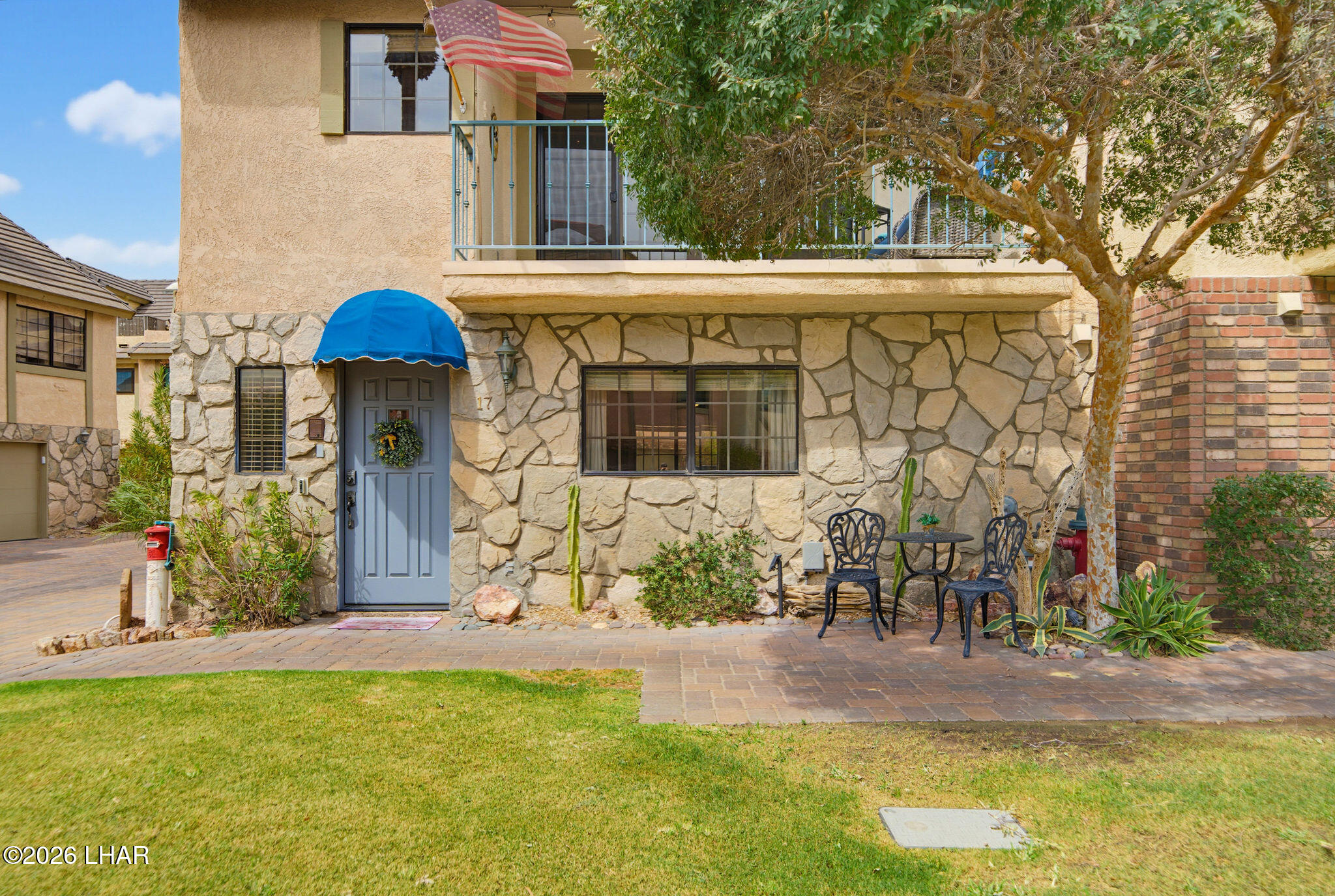 1566 Palace Way 17 — photo