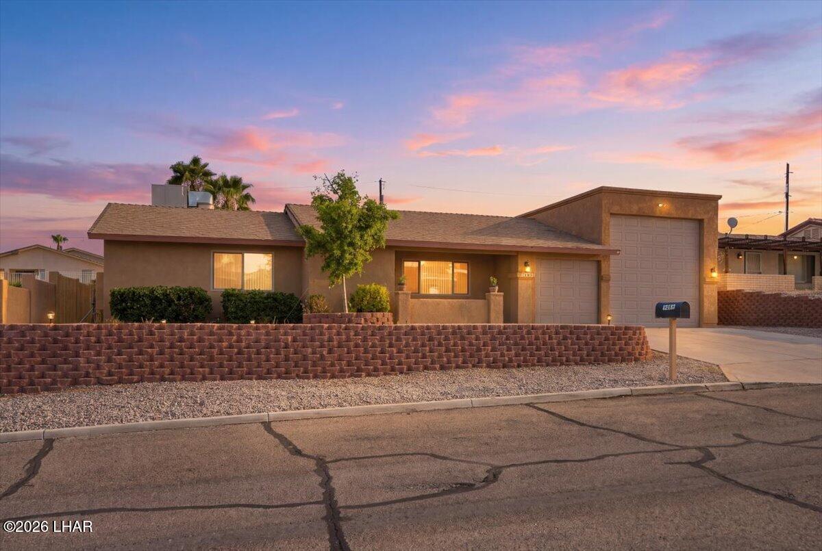 2497 Beverly Glen Dr — photo