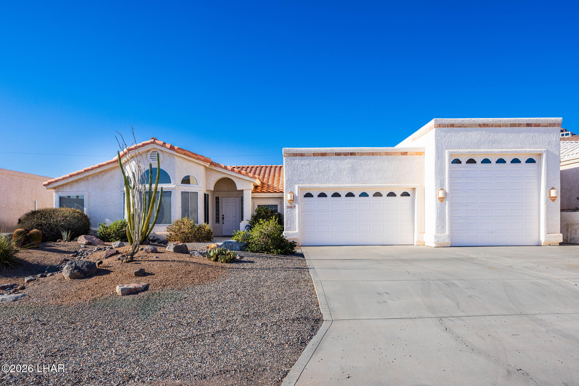 4019 Bluegrass Dr — photo