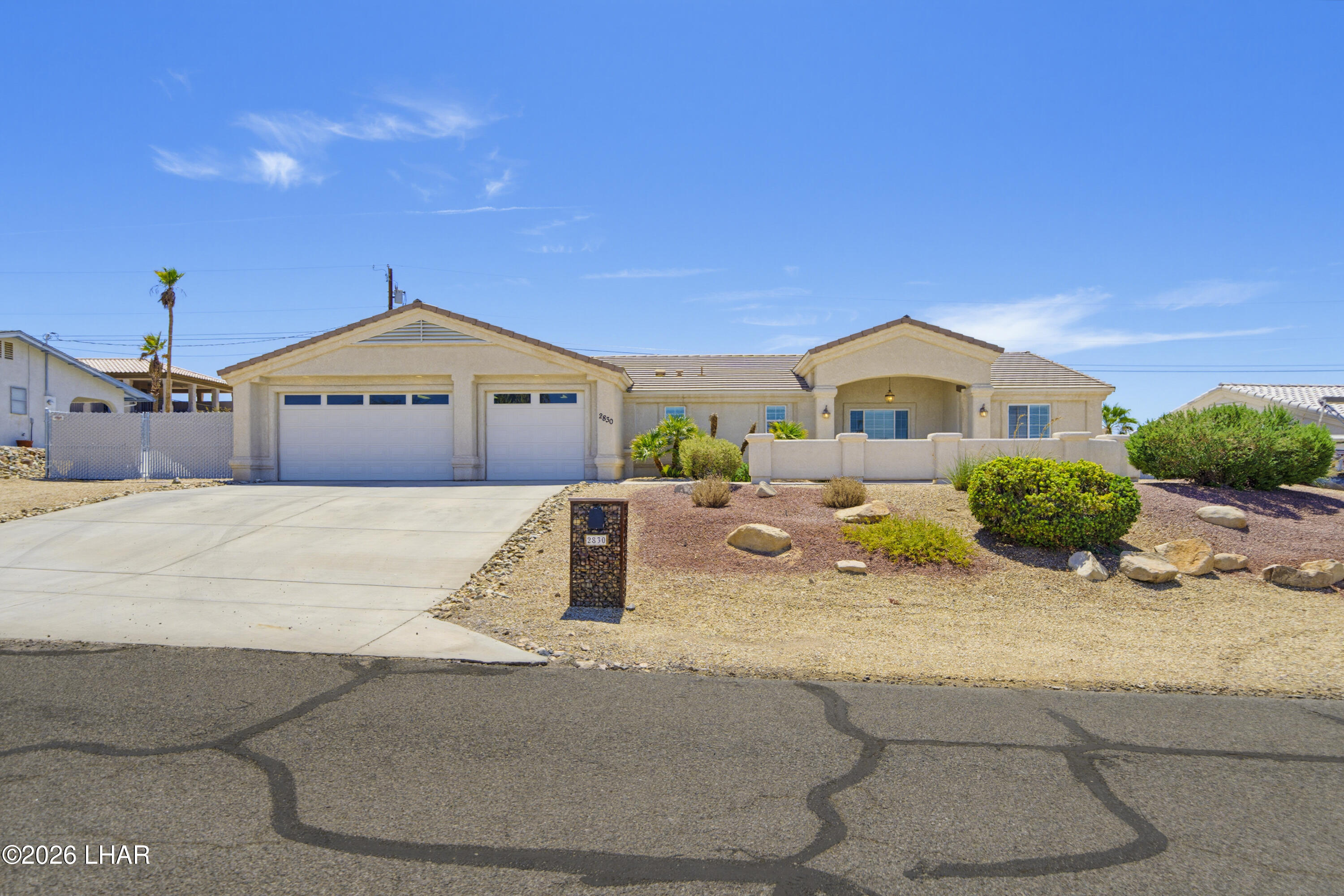 2830 Edgewood Dr — photo