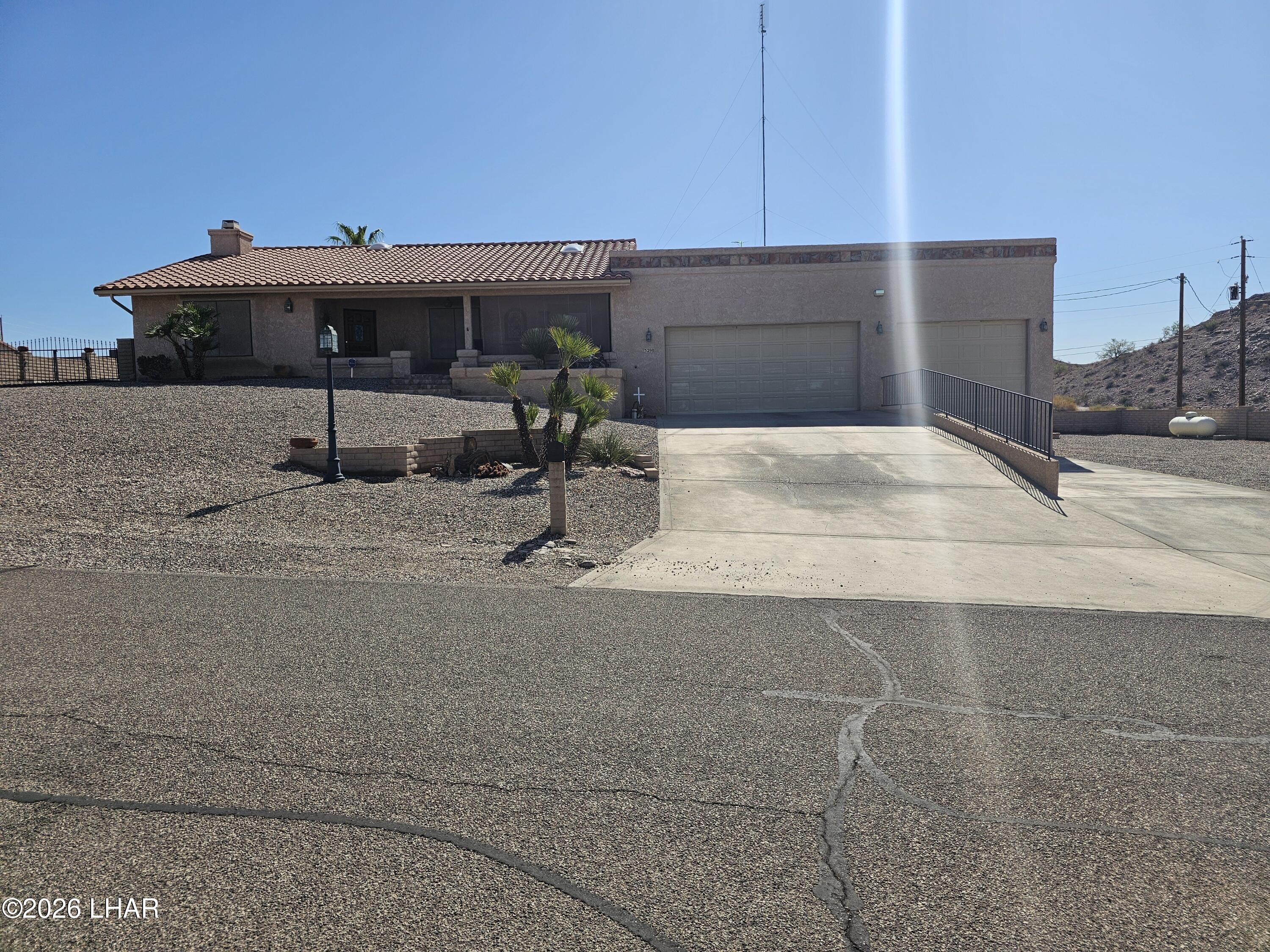 3298 Chanute Dr — photo