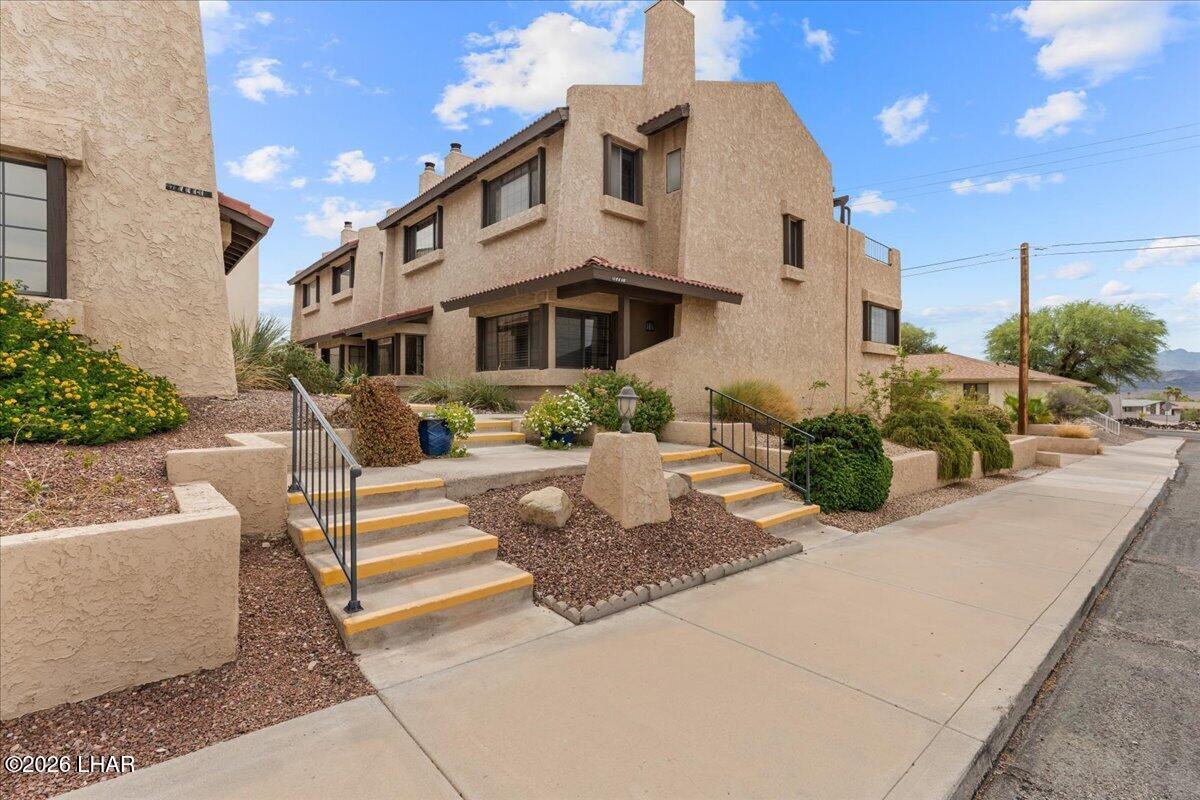 72 Mariposa Dr 5 — photo