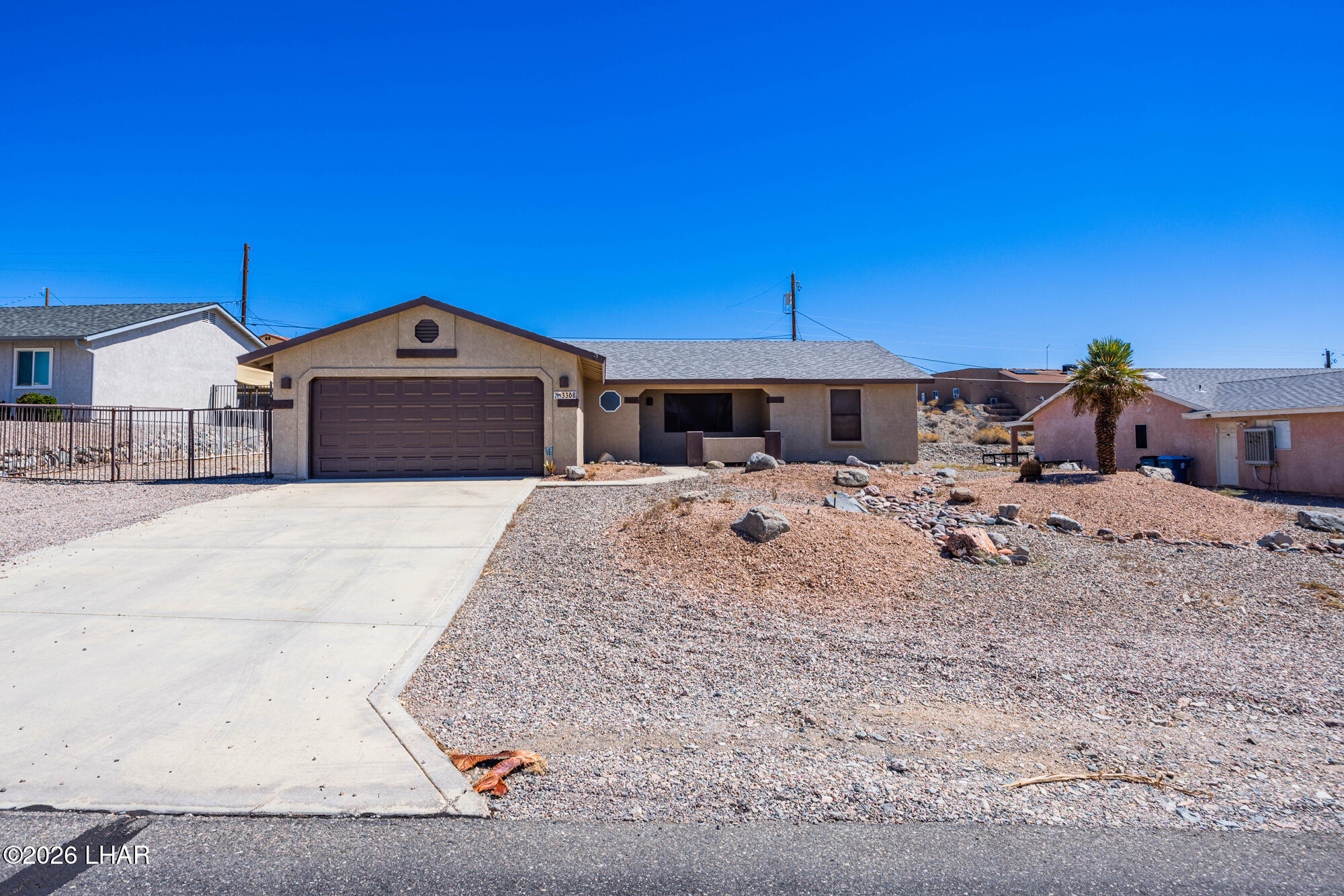 3368 Sheik Dr — photo