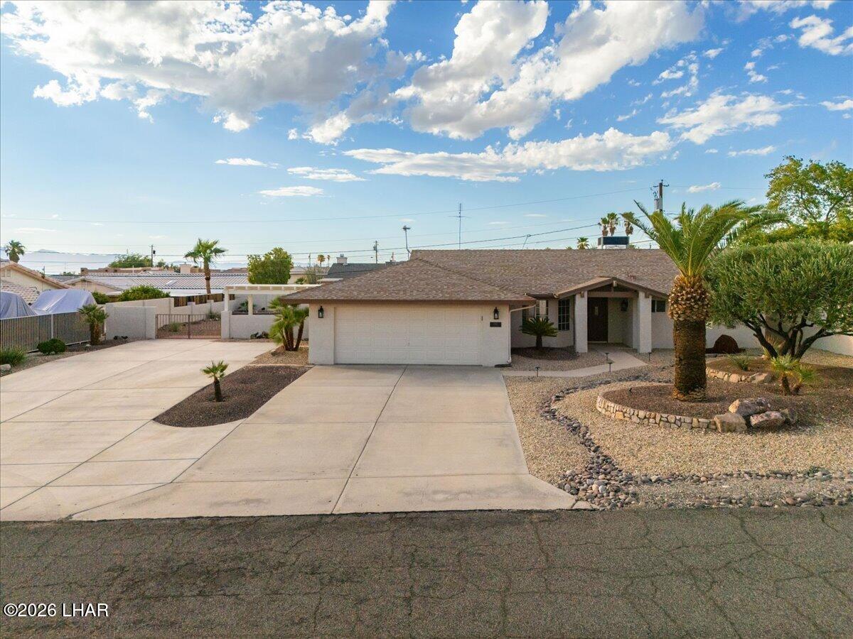3181 Rocking Horse Dr — photo