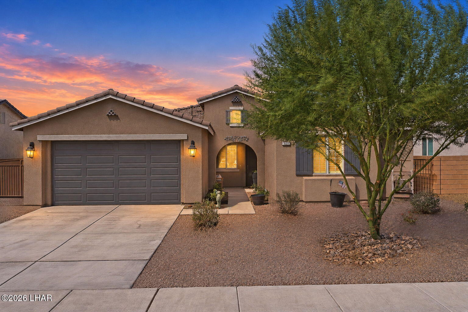 507 Downey Dr — photo