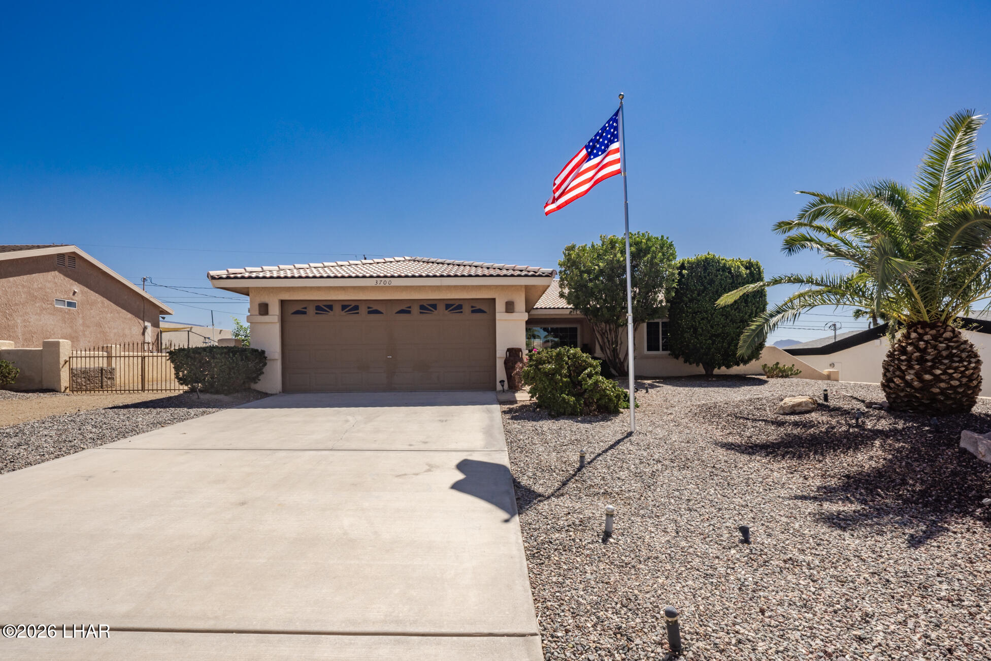 3700 Reservation Dr — photo