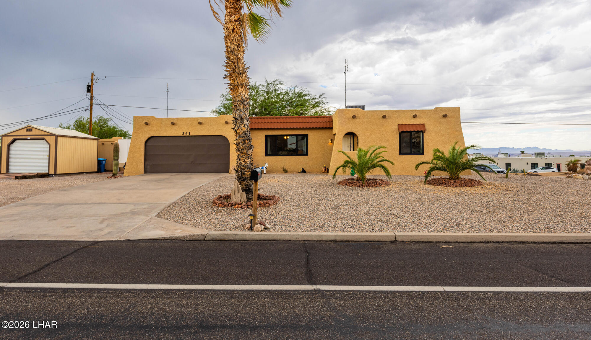 361 Mcculloch Blvd S — photo