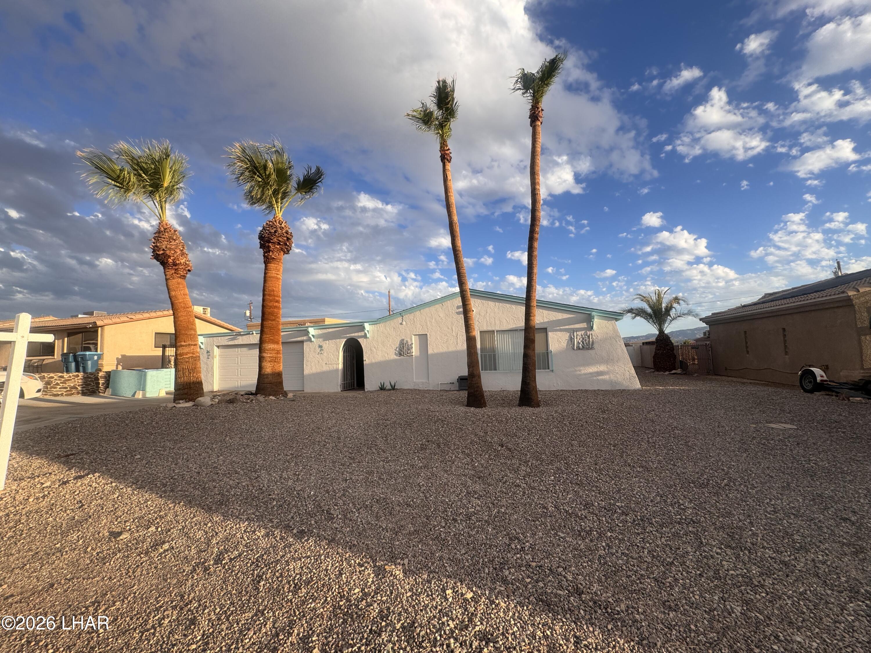 2290 Seabring Dr — photo