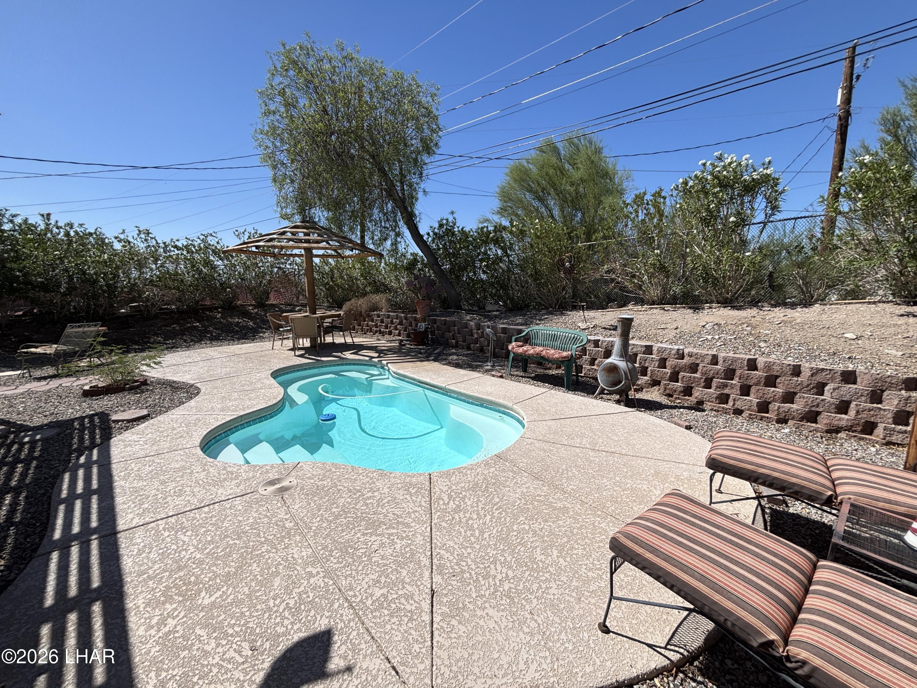 1045 Sunny Ridge Dr — photo