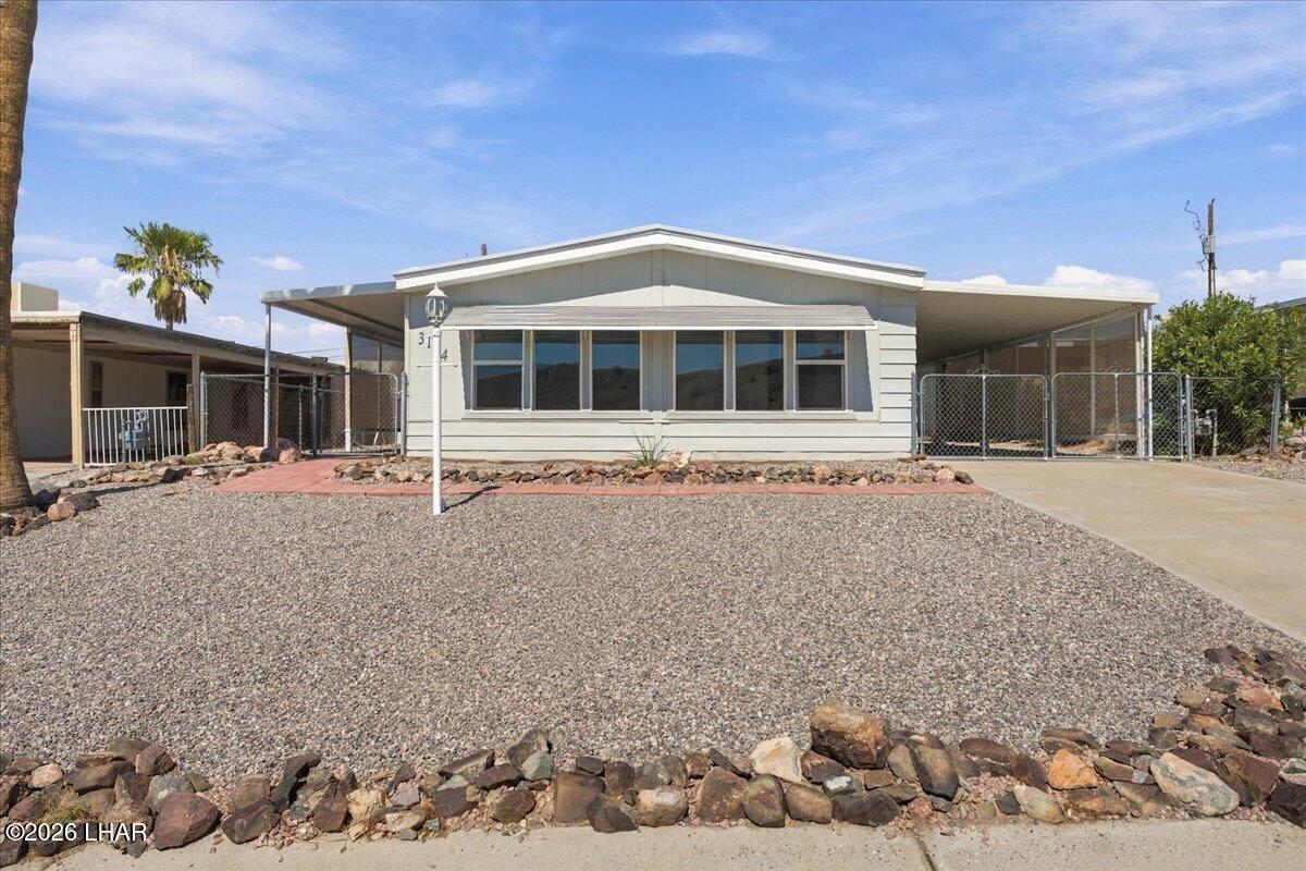3104 E William Dr — photo
