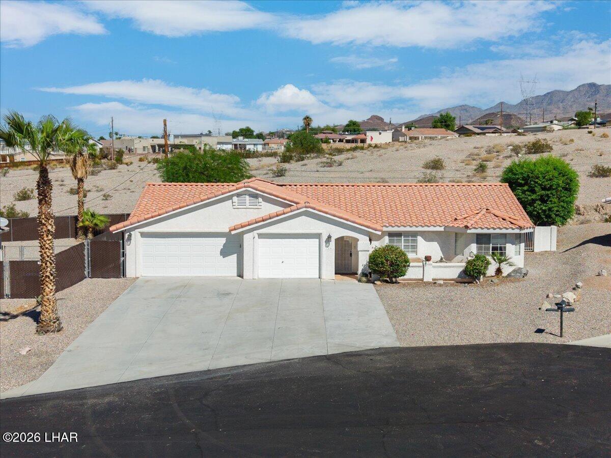 3795 Buena Vista Plz — photo