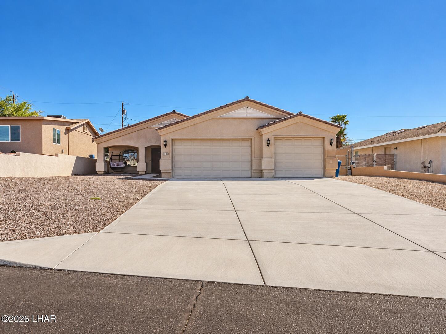 3746 Clearwater Dr — photo