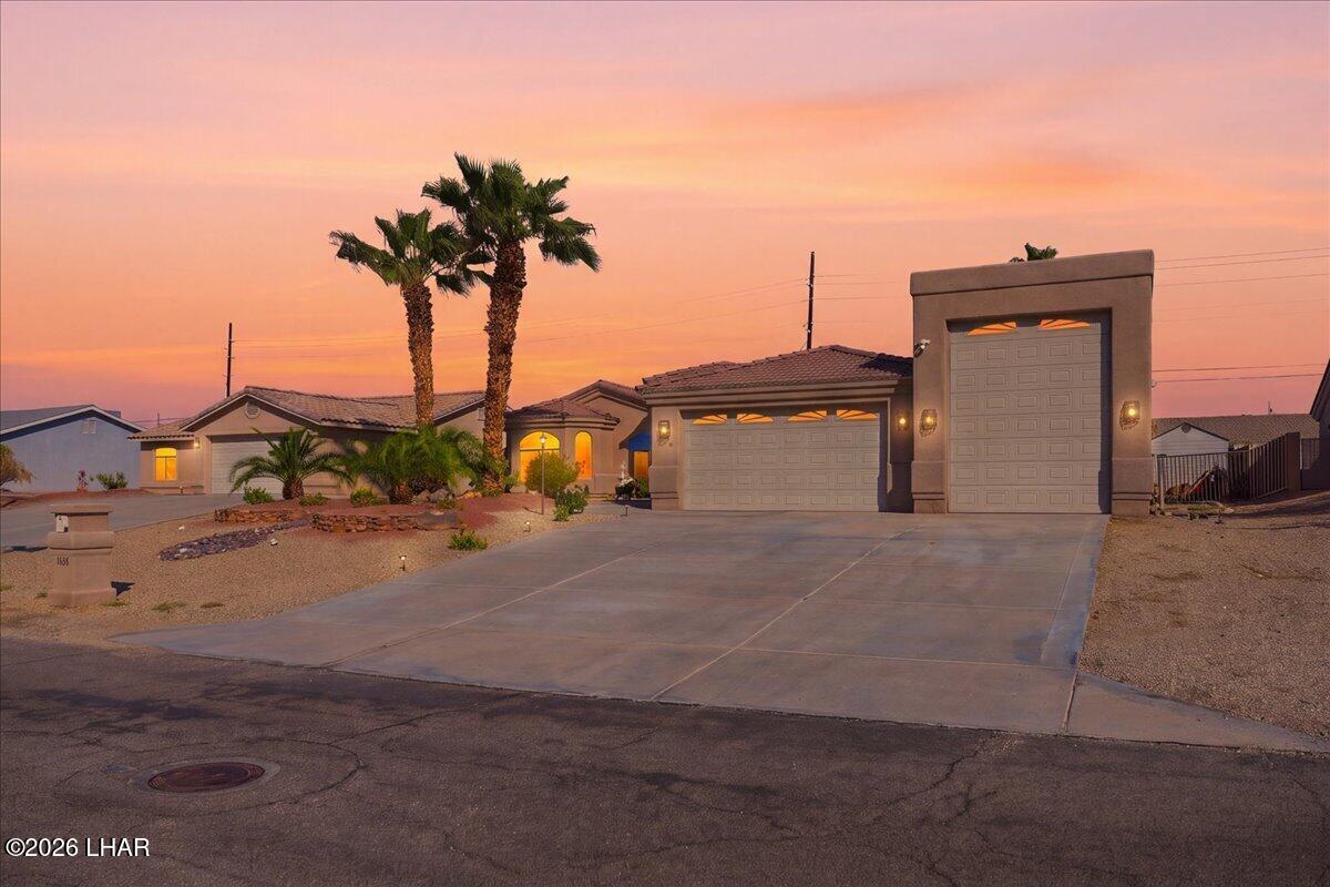 1696 Cactus Wren Dr — photo