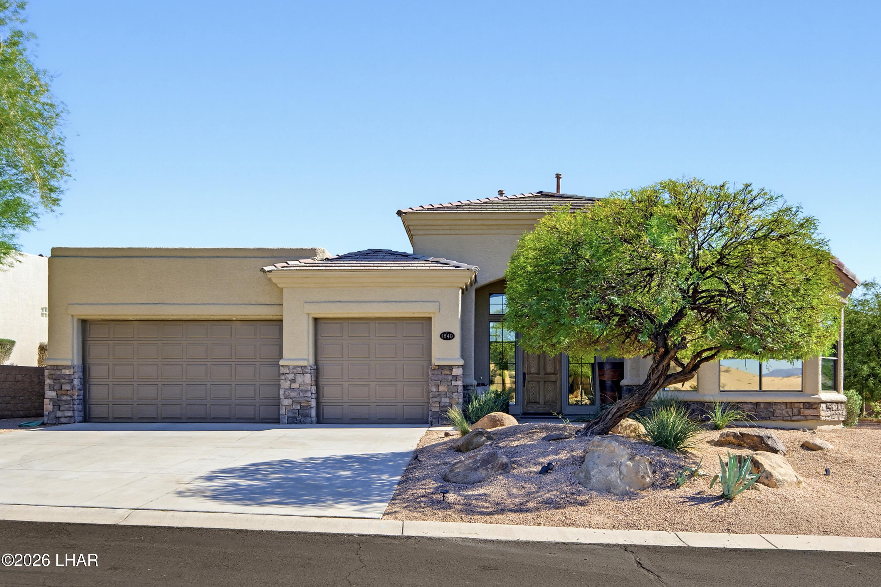 1840 E Troon Dr, Lake Havasu City, AZ 86404 | Realty.com
