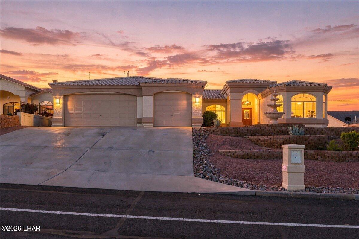 2620 Palo Verde Blvd N — photo