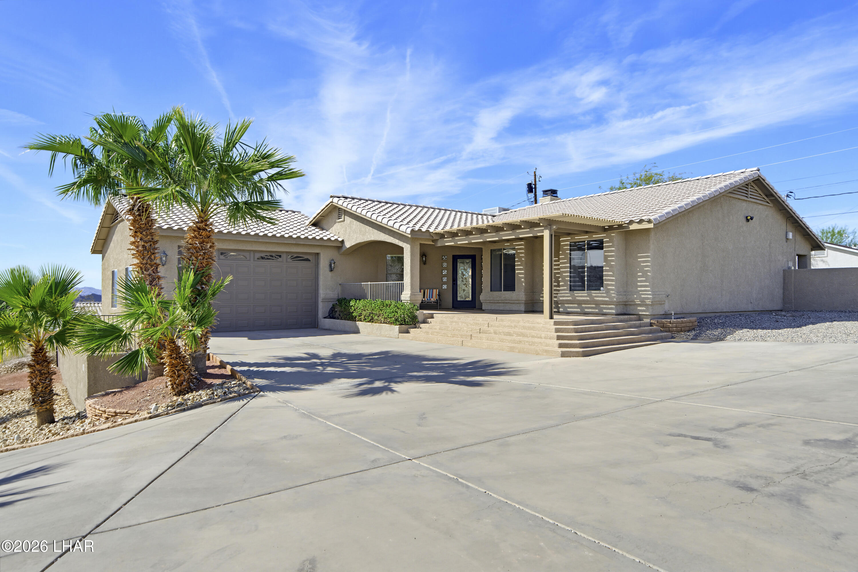 4225 Trimaran Dr — photo